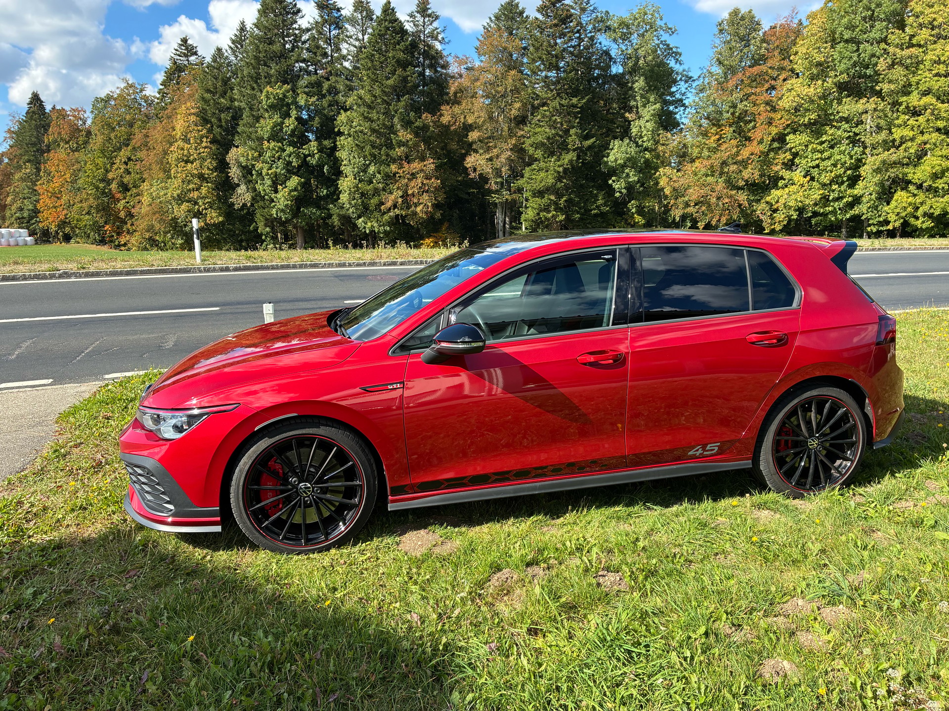 VW Golf 2.0 TSI GTI Clubsport 45 DSG-image-3