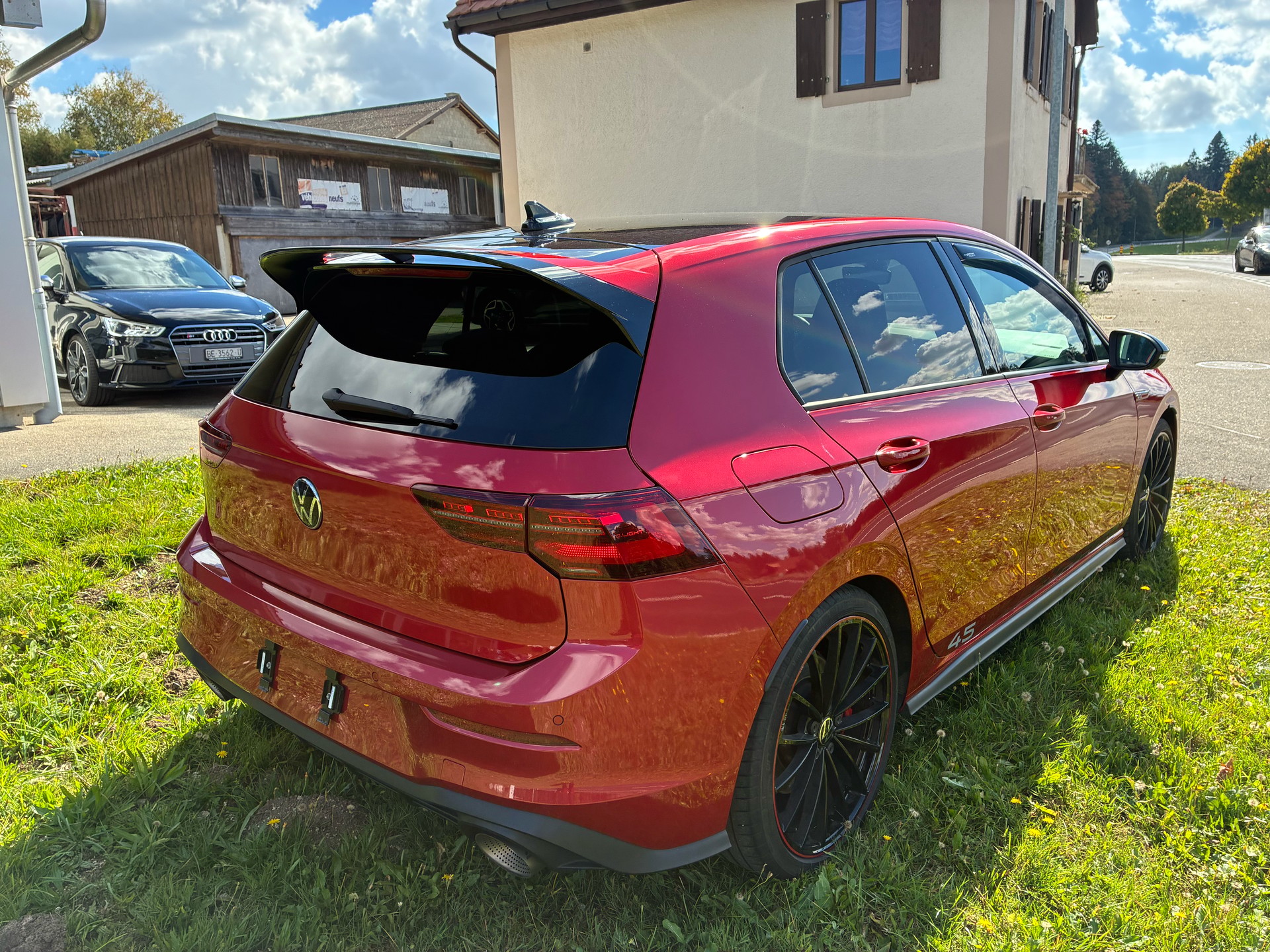 VW Golf 2.0 TSI GTI Clubsport 45 DSG-image-6