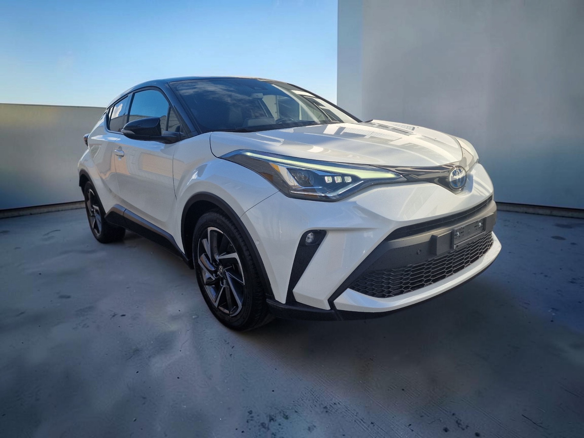 TOYOTA C-HR 2.0 HSD CVT Trend 8xAlu 24Mt Gara-image-3