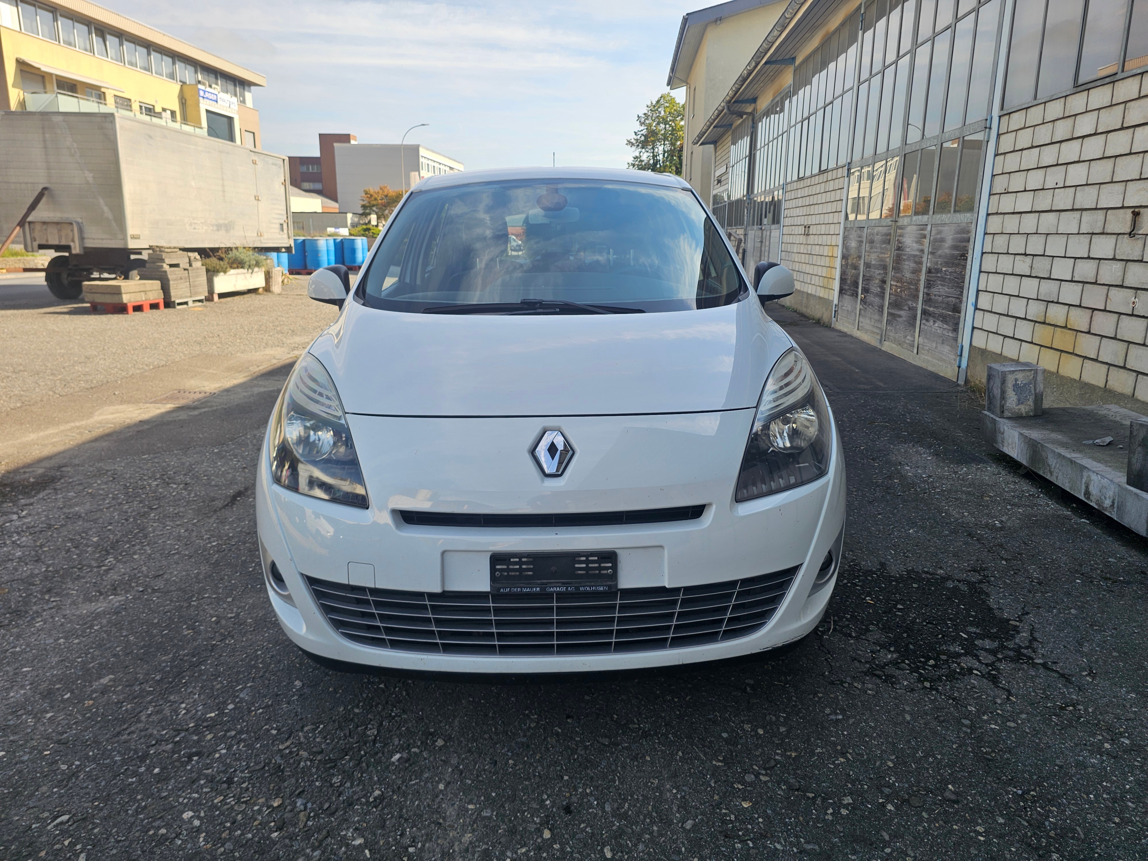 Car photo