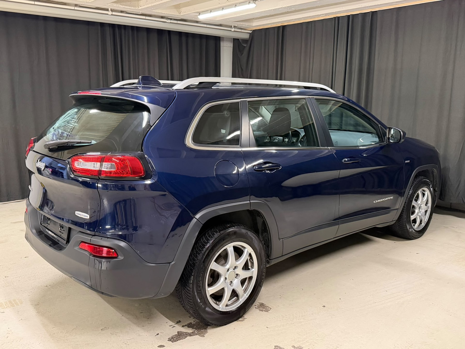 JEEP Cherokee 2.4-image-3