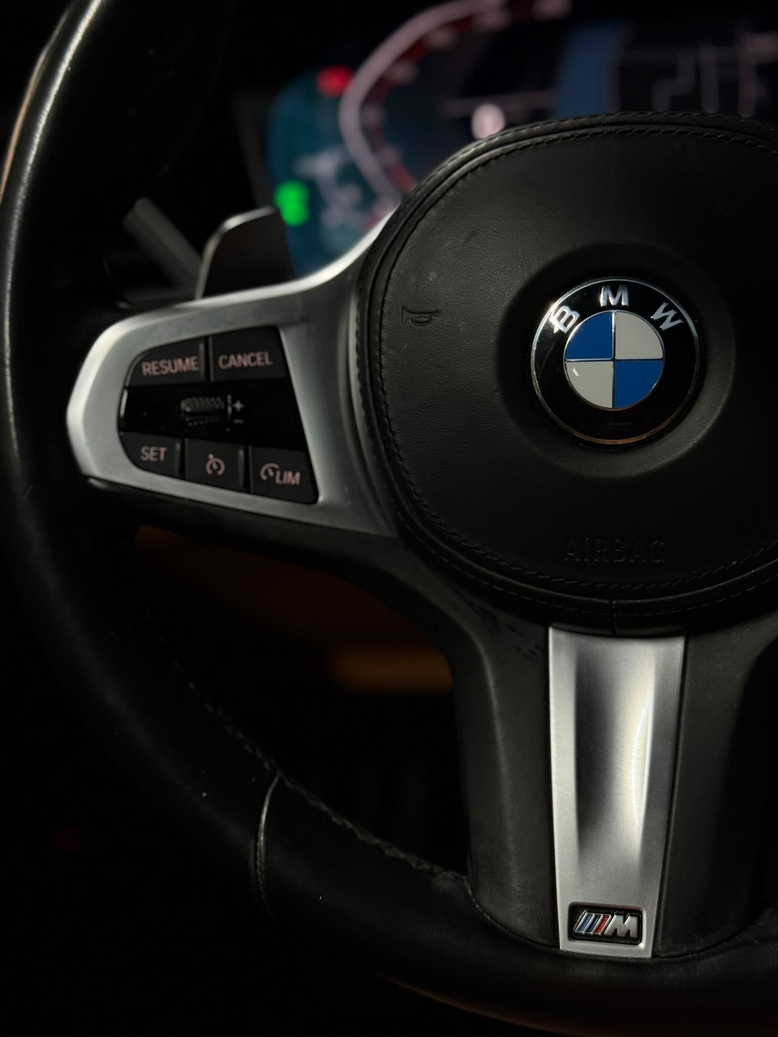 BMW 330i xDrive Steptronic M Sport-image-18