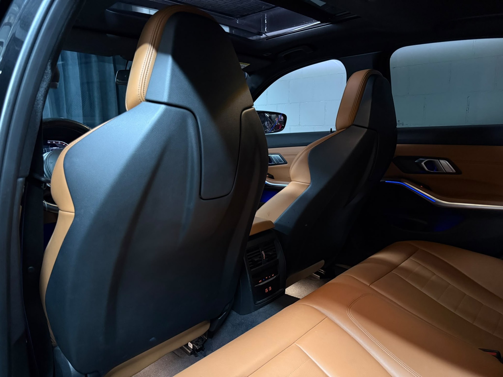 BMW 330i xDrive Steptronic M Sport-image-16