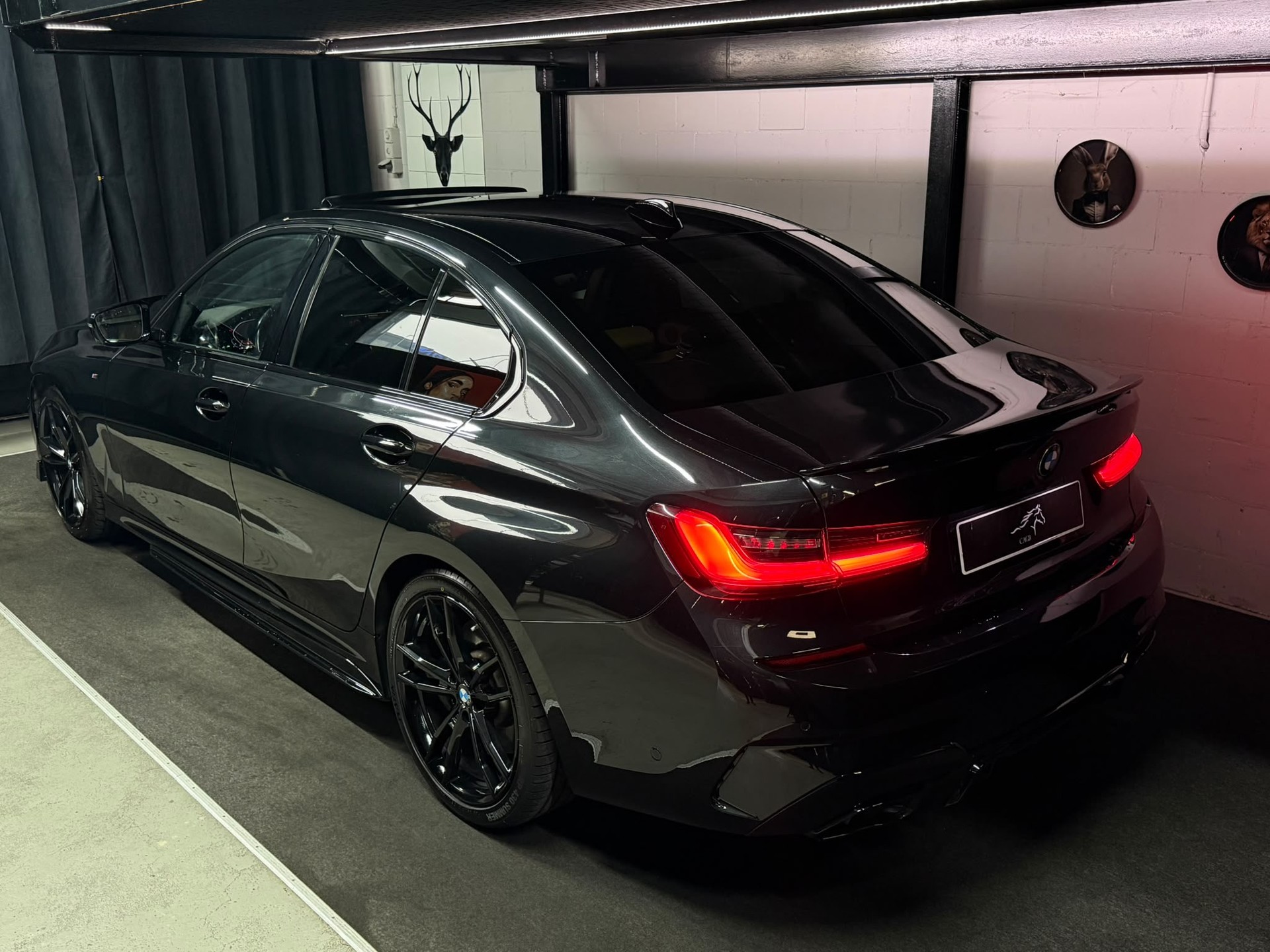 BMW 330i xDrive Steptronic M Sport-image-2