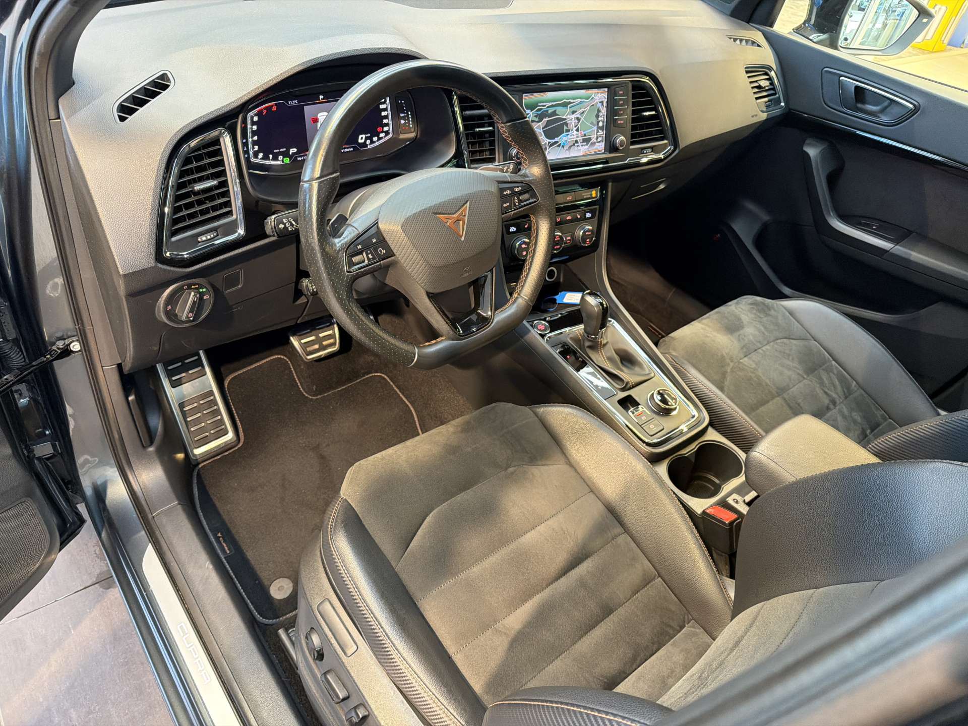 CUPRA Ateca 2.0 TSi ABT 350PS 4Drive DSG-Automat-image-5