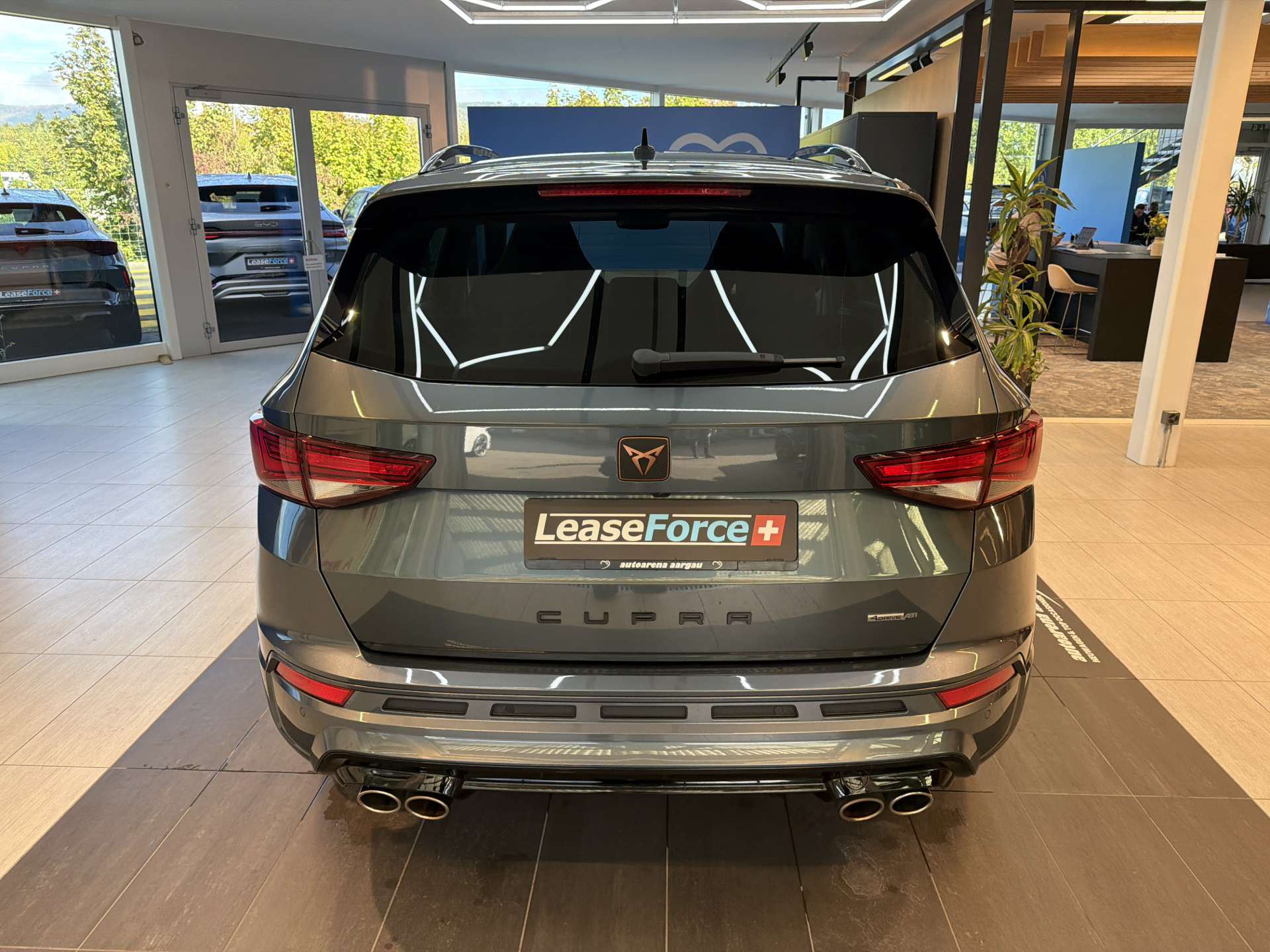 CUPRA Ateca 2.0 TSi ABT 350PS 4Drive DSG-Automat-image-12