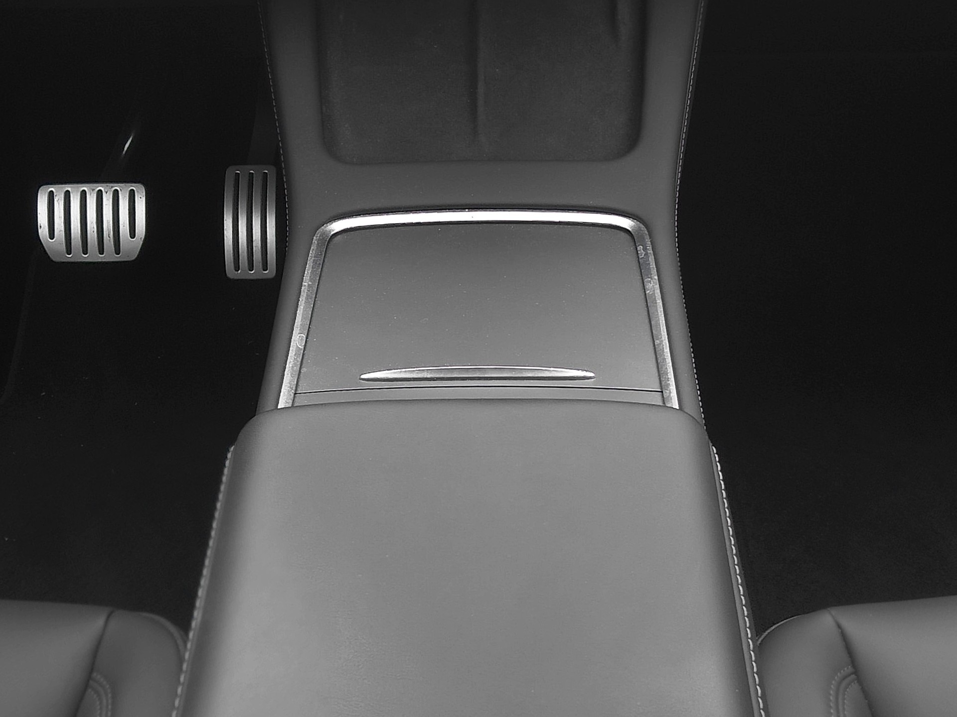 TESLA Model Y Performance-image-7