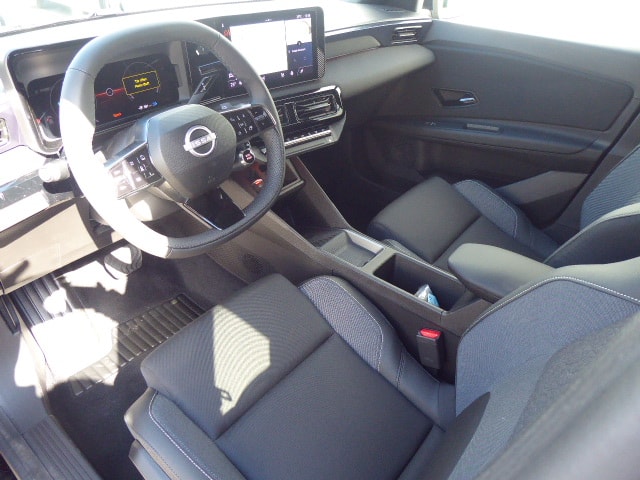 NISSAN Micra 52kWh Advance-image-4