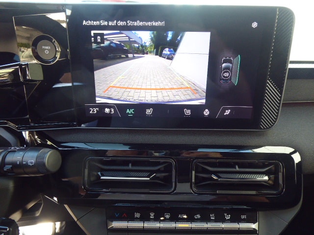 NISSAN Micra 52kWh Advance-image-8