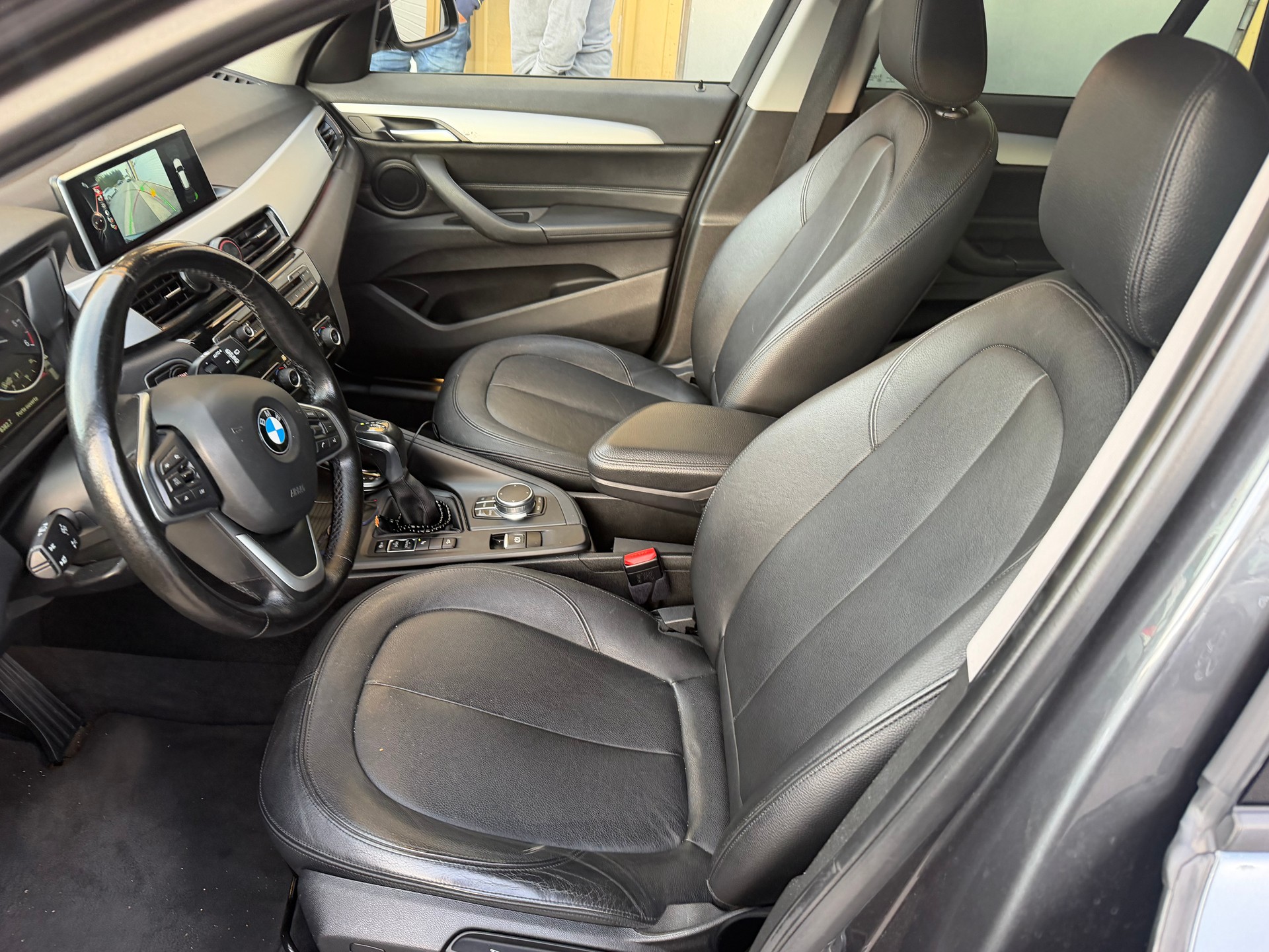 BMW X1 xDrive 18d xLine Steptronic-image-5