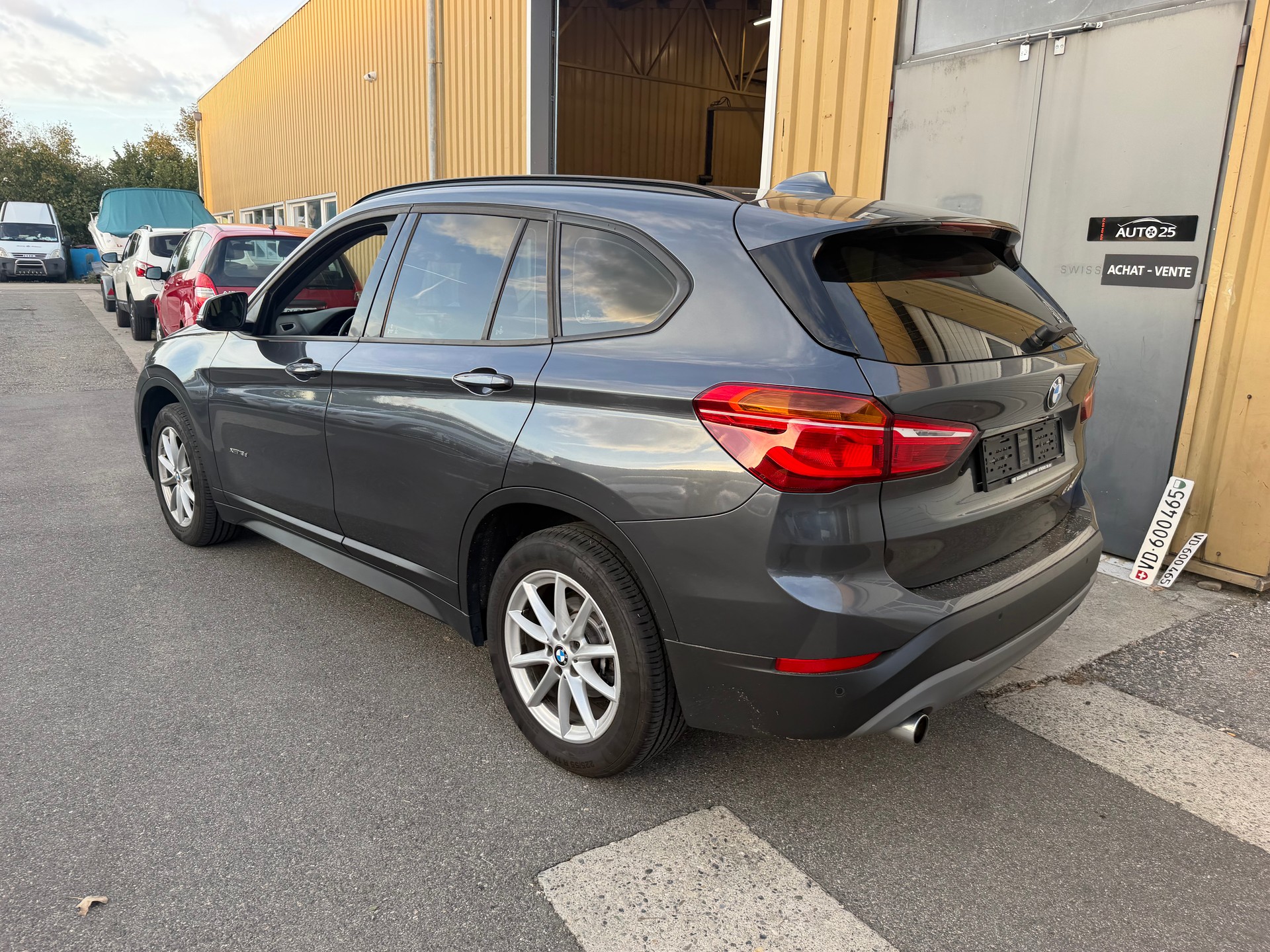 BMW X1 xDrive 18d xLine Steptronic-image-10