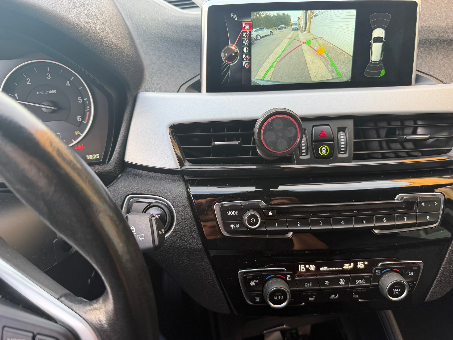 BMW X1 xDrive 18d xLine Steptronic-image-3