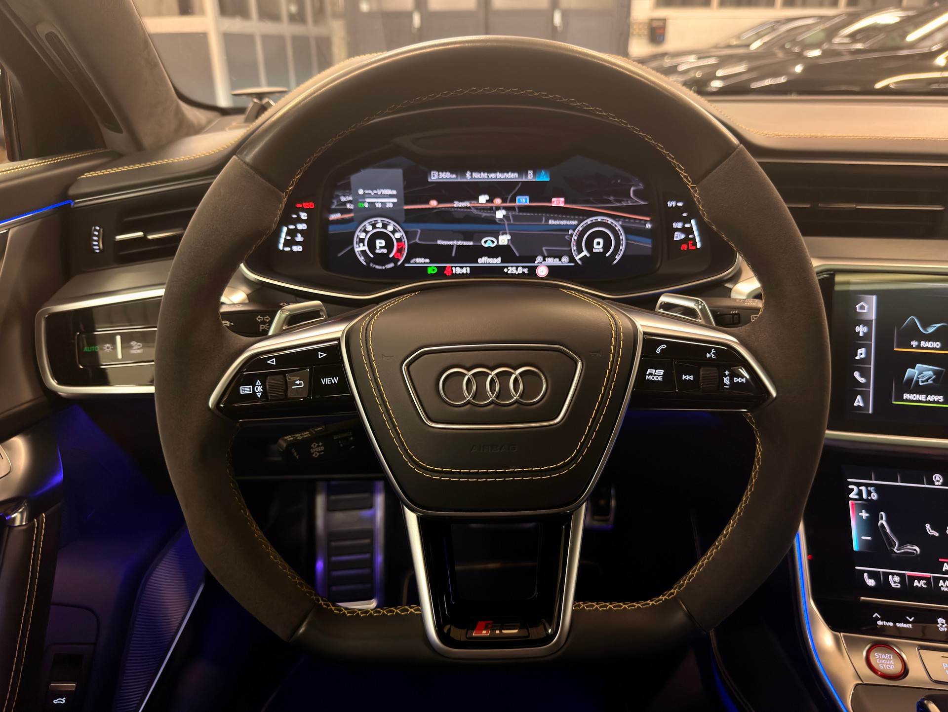 AUDI RS6 Avant 4.0 TFSI V8 quattro-image-8