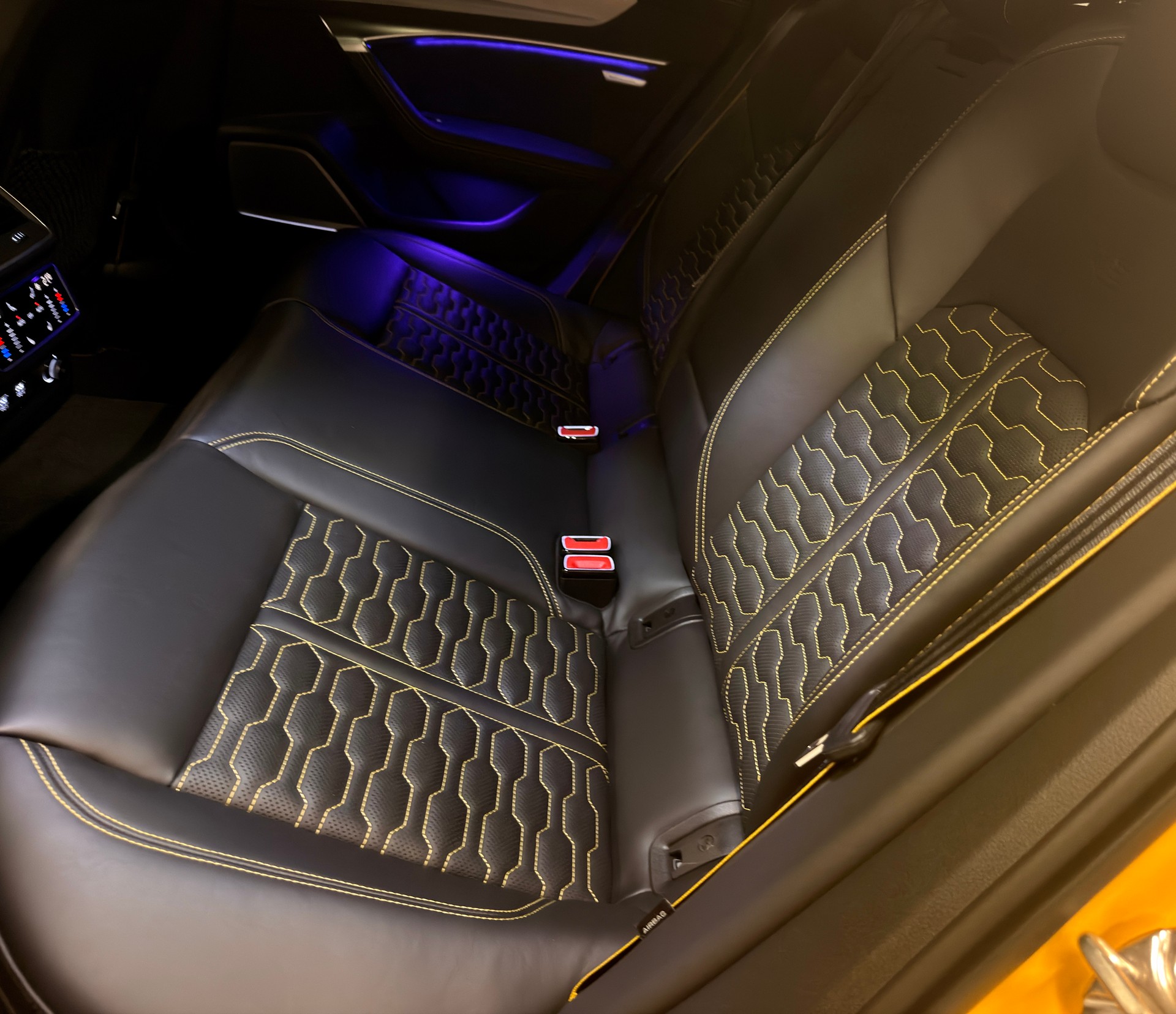 AUDI RS6 Avant 4.0 TFSI V8 quattro-image-10