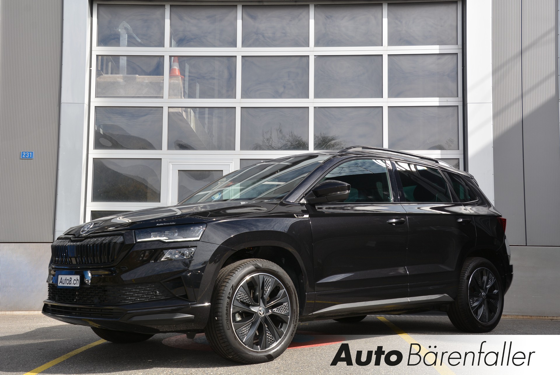 SKODA Karoq 2.0 TSI SportLine 4x4 DSG-image-0