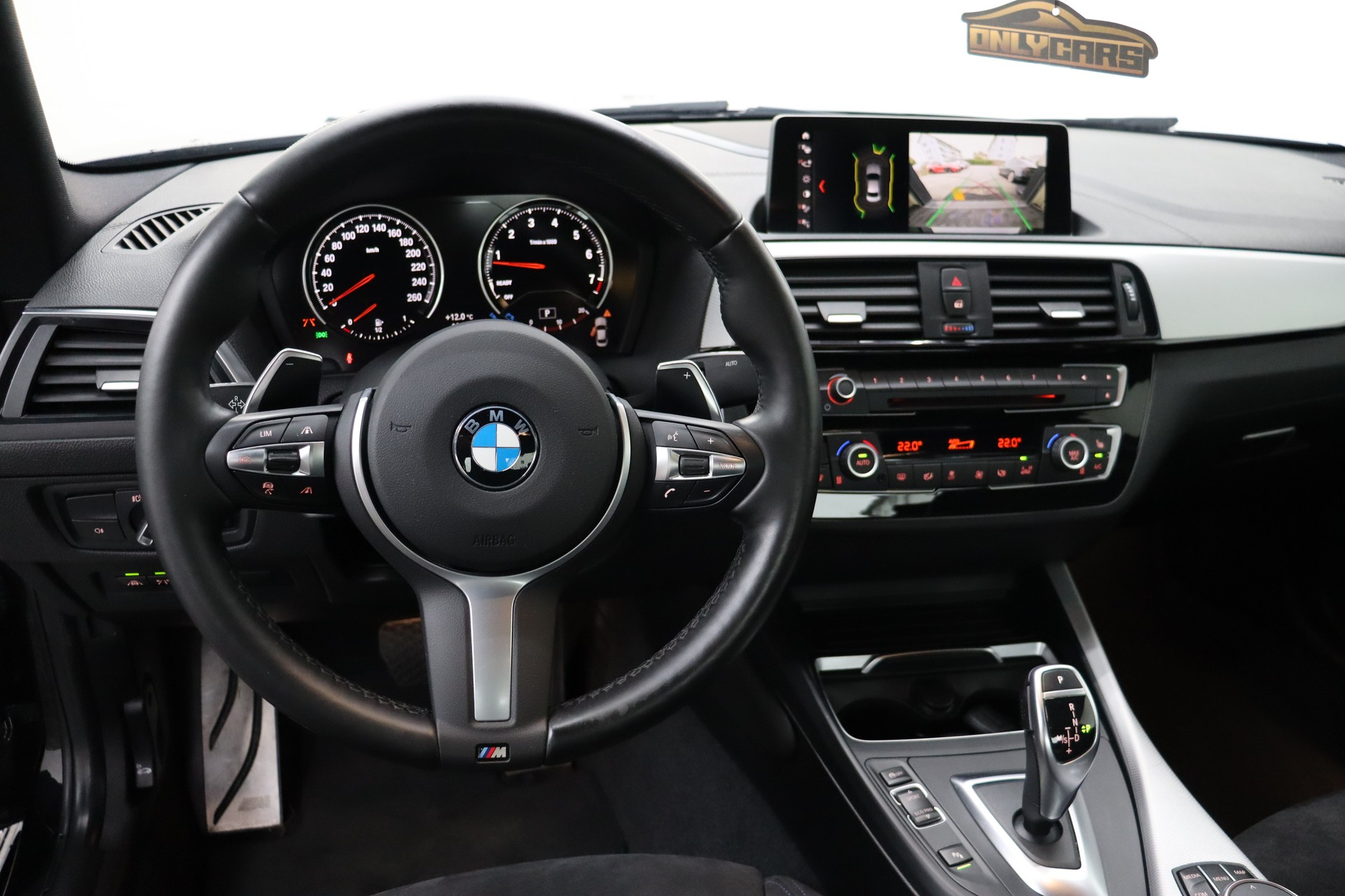 BMW M240i xDrive Steptronic-image-15