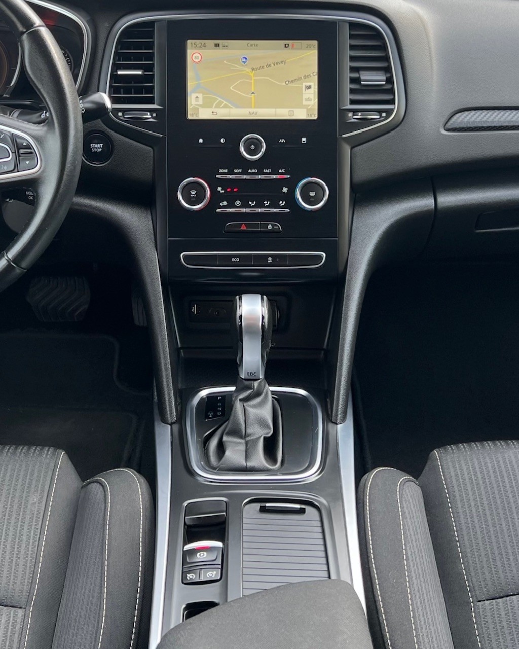 RENAULT Mégane Grandtour 1.5 dCi Business EDC-image-11