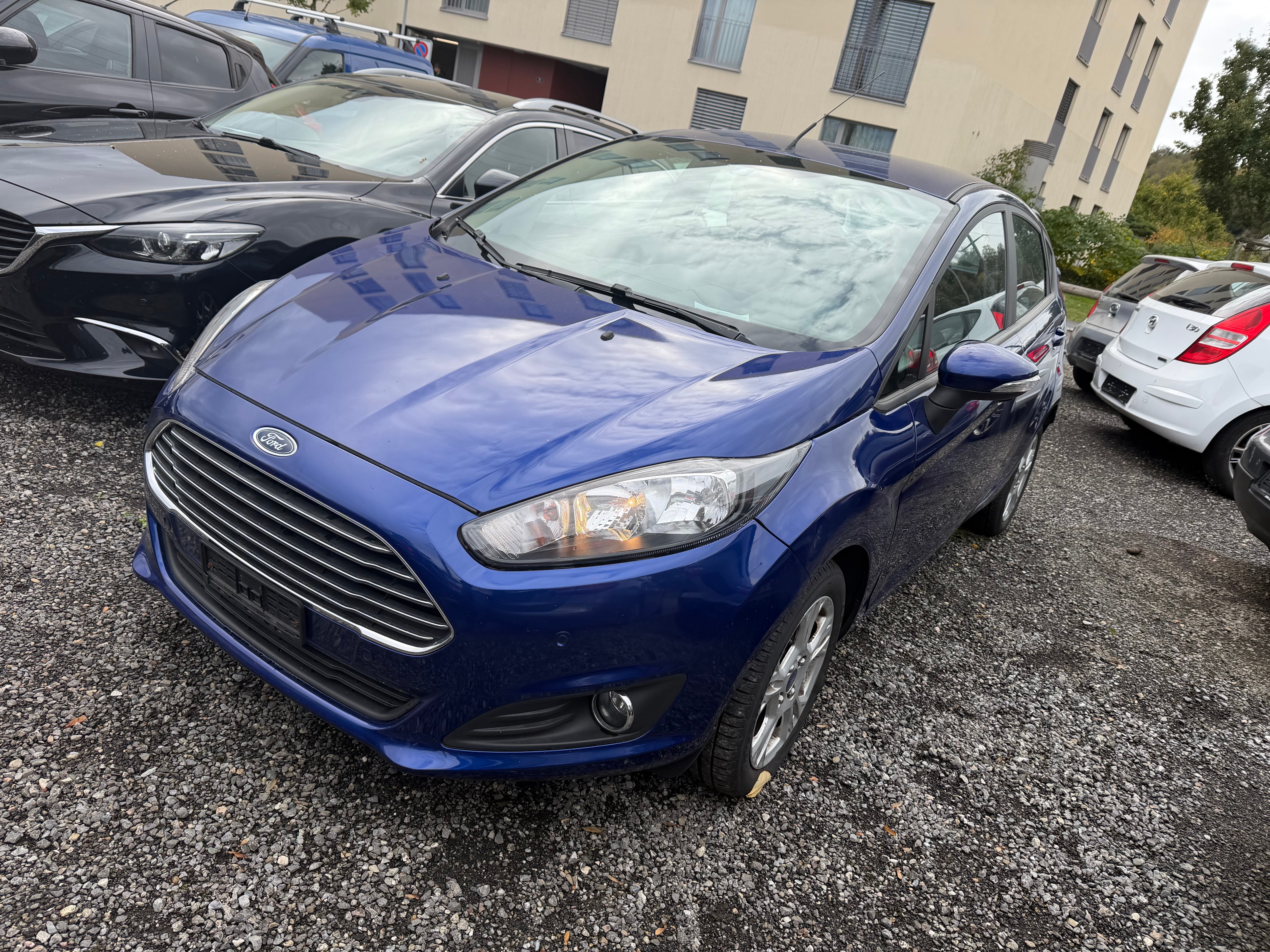 Car photo
