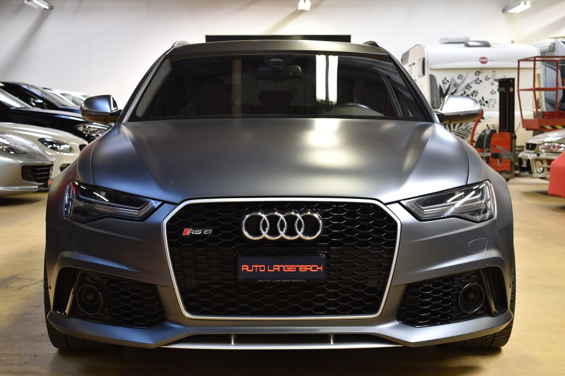 AUDI RS6 Avant 4.0 TFSI V8 quattro Tiptronic-image-4