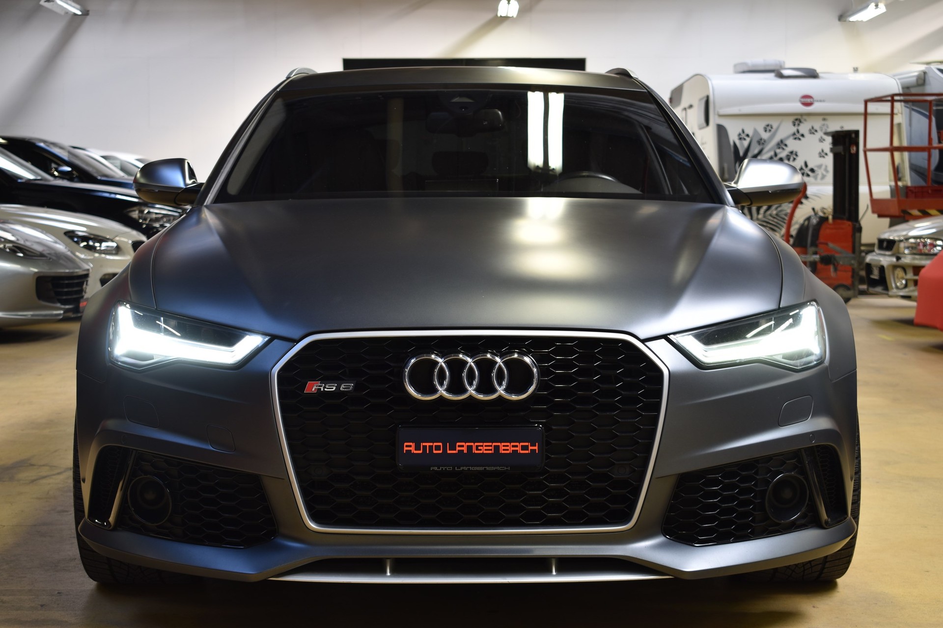 AUDI RS6 Avant 4.0 TFSI V8 quattro Tiptronic-image-5