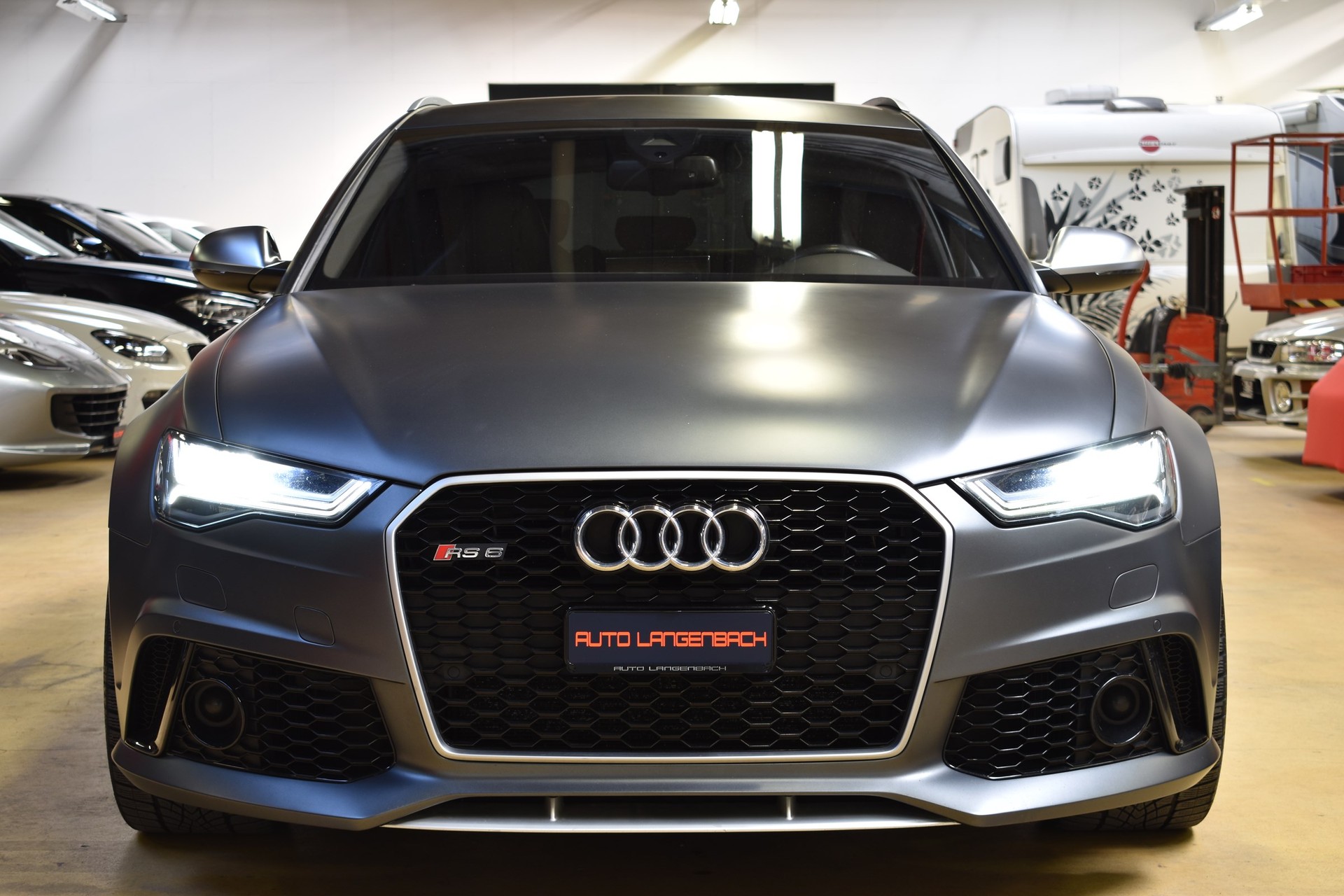 AUDI RS6 Avant 4.0 TFSI V8 quattro Tiptronic-image-6