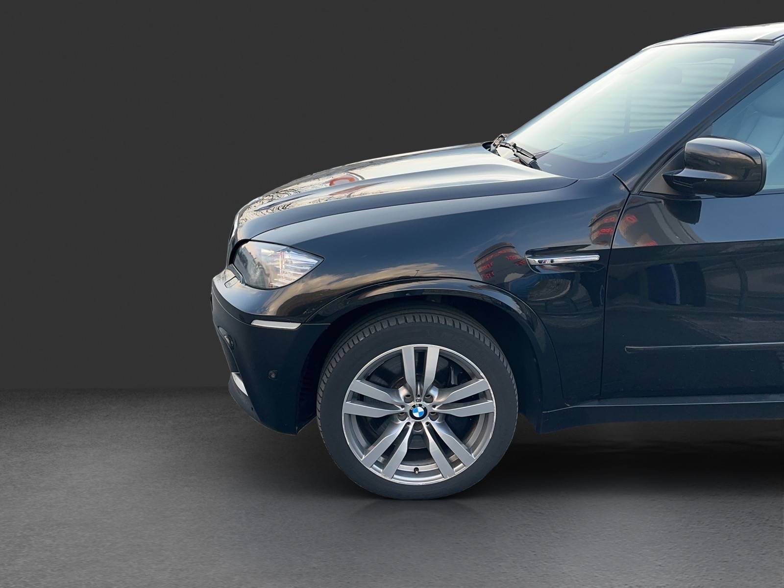 BMW X5 xDrive M Steptronic-image-13