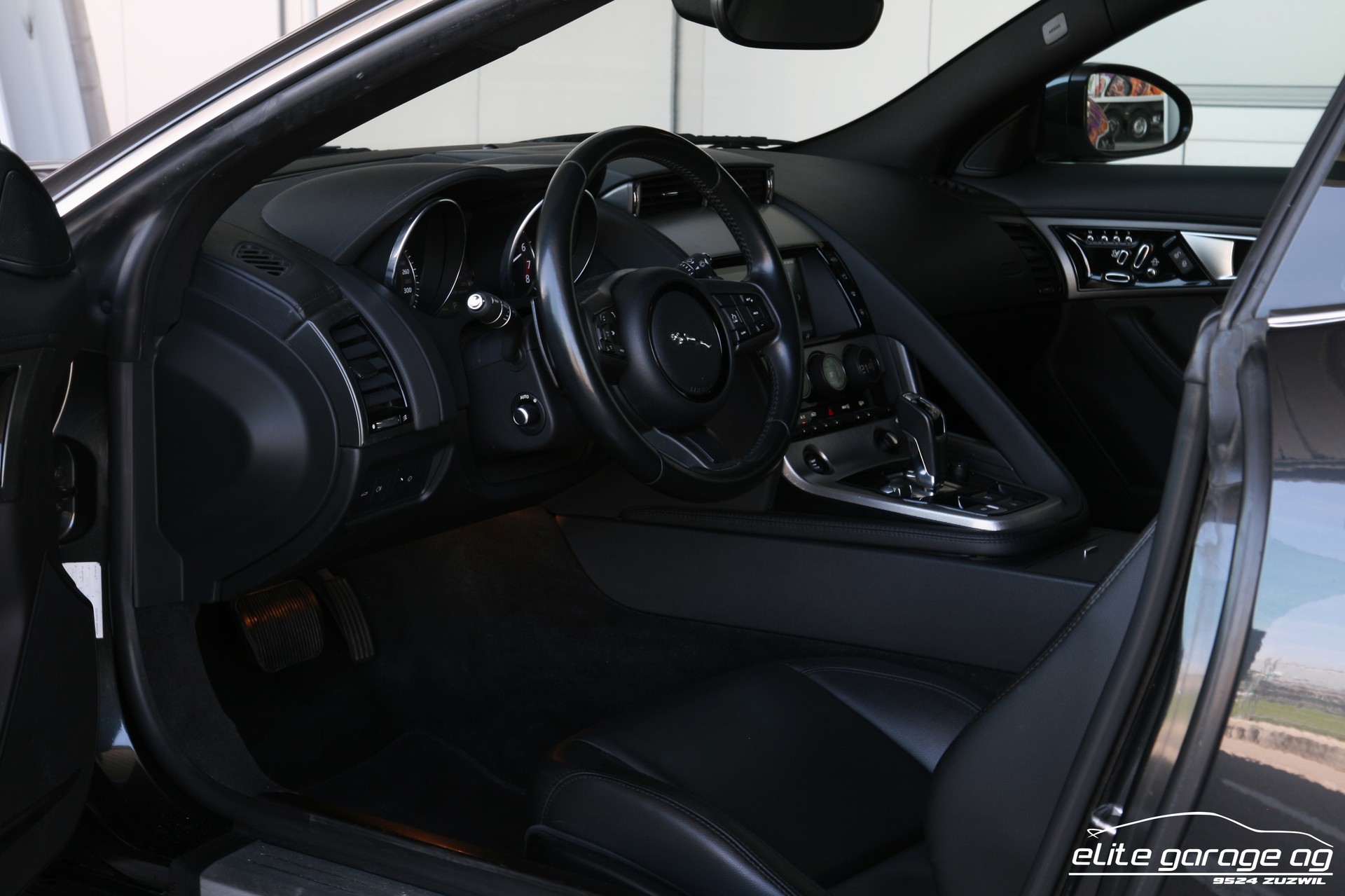 JAGUAR F-Type Coupé 3.0 V6 S/C-image-13