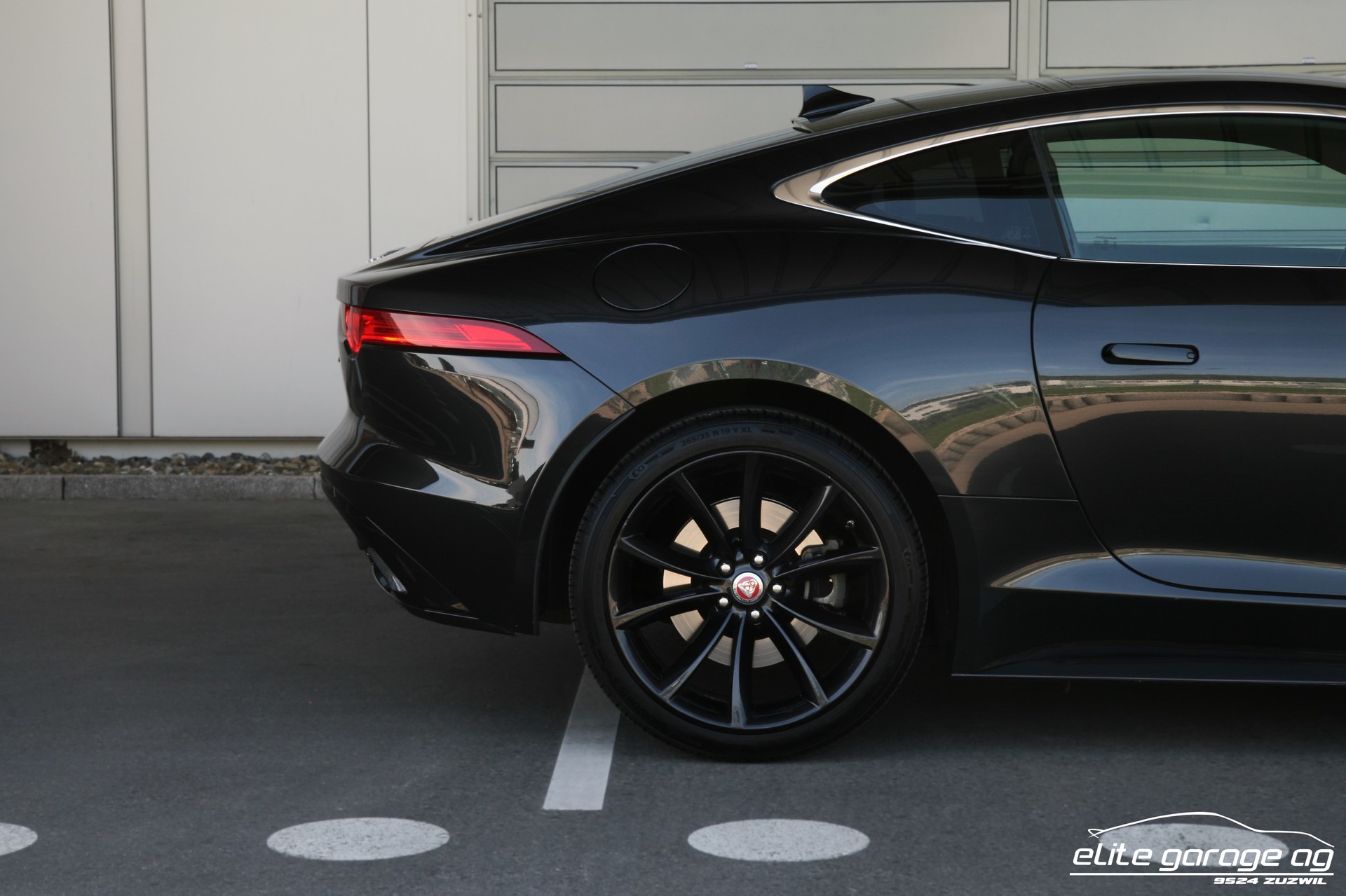 JAGUAR F-Type Coupé 3.0 V6 S/C-image-10