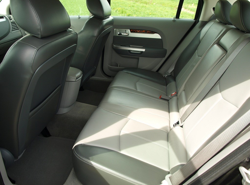 CHRYSLER Sebring 2.7 V6 Limousine Ltd.-image-14