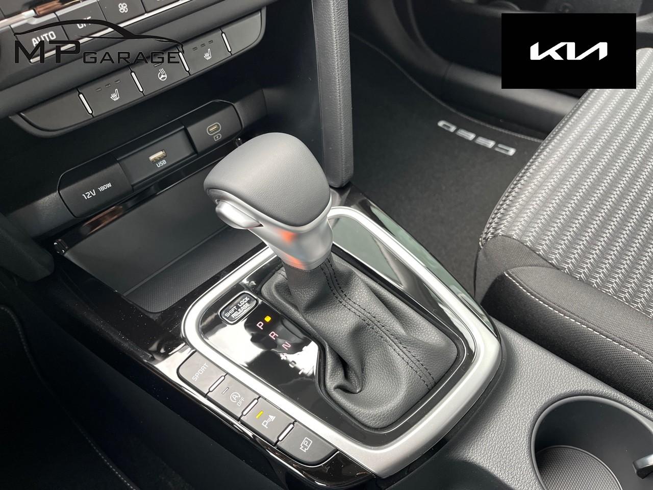 KIA Ceed 1.5 T-GDi Power-image-9