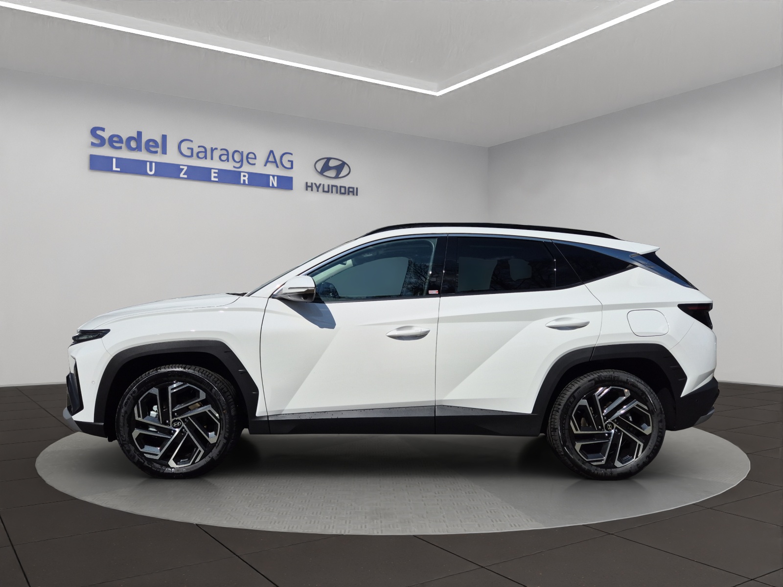 HYUNDAI Tucson 1.6 T-GDi PHEV Vertex 4WD-image-2