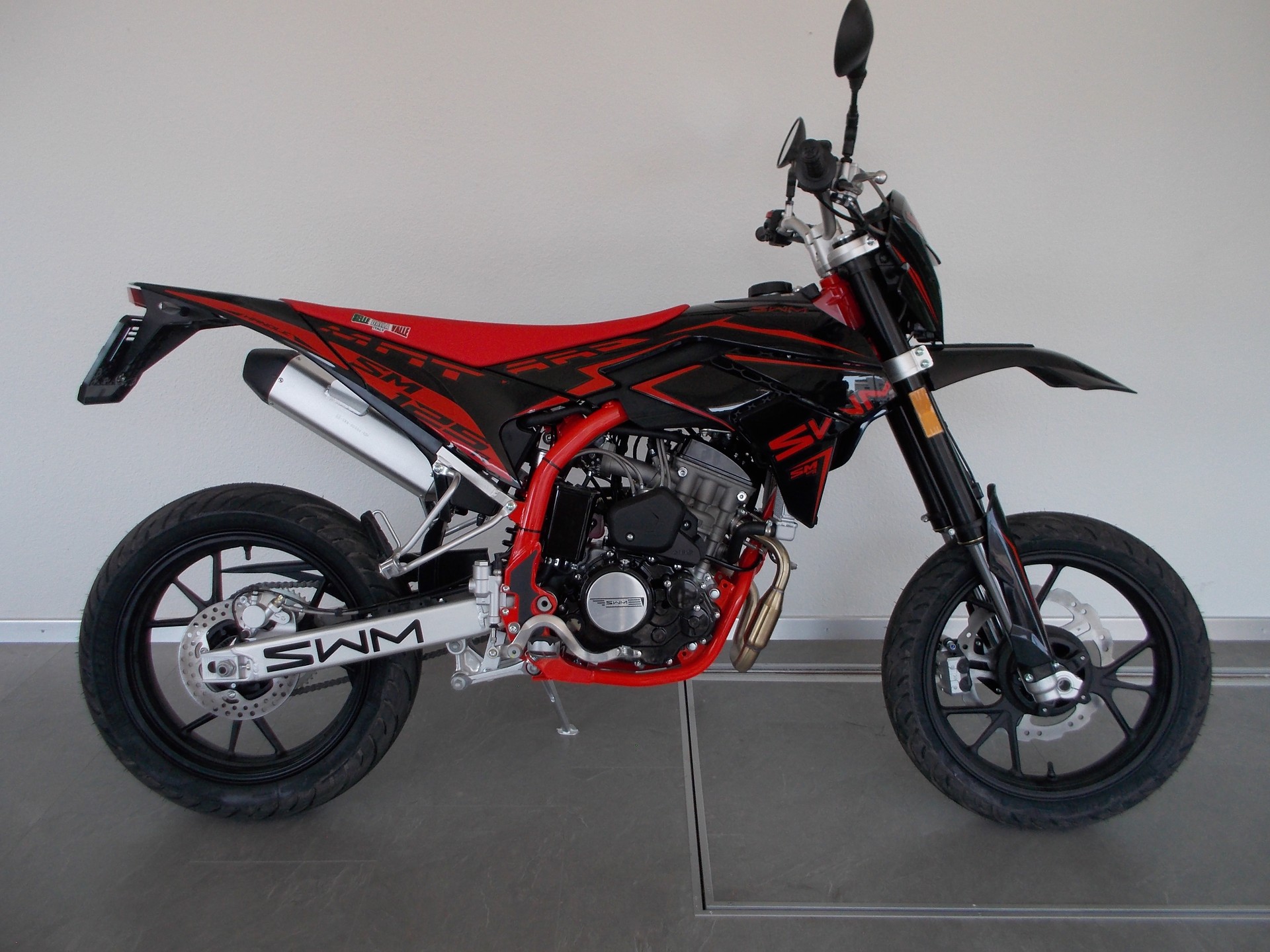 SWM SM 125 R