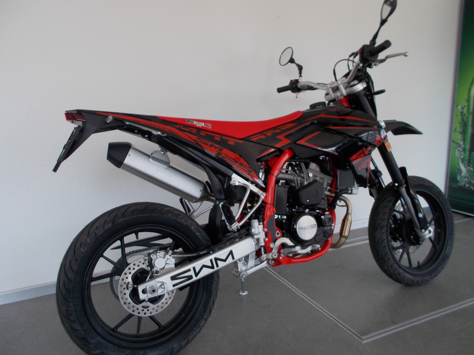 SWM SM 125 R-image-2