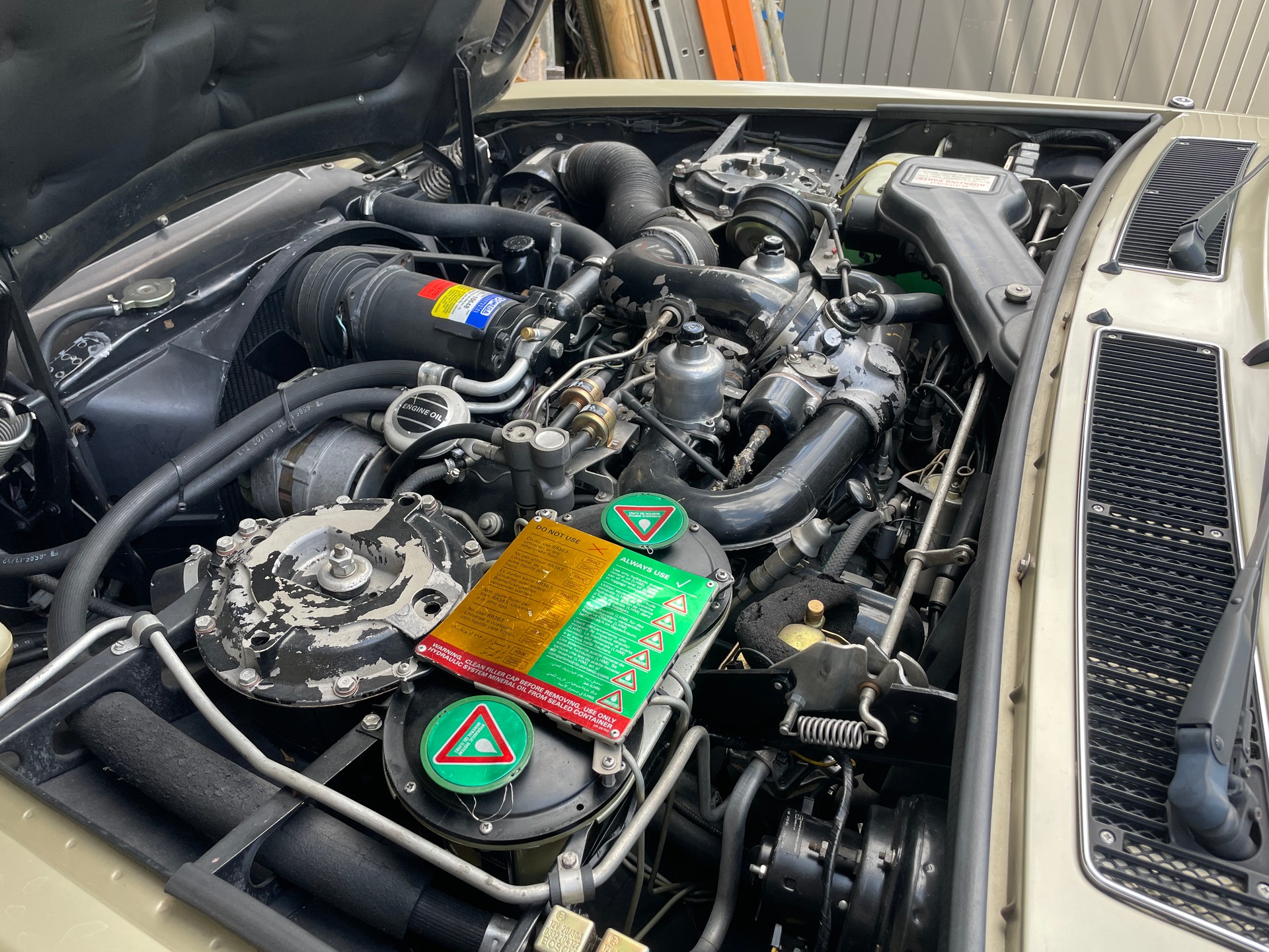 ROLLS-ROYCE Silver Spirit-image-7