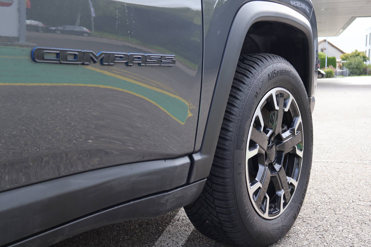 JEEP Compass 1.3 Trailhawk 4xe-image-9