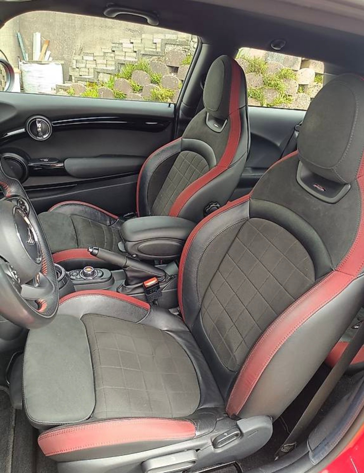 MINI John Cooper Works-image-3