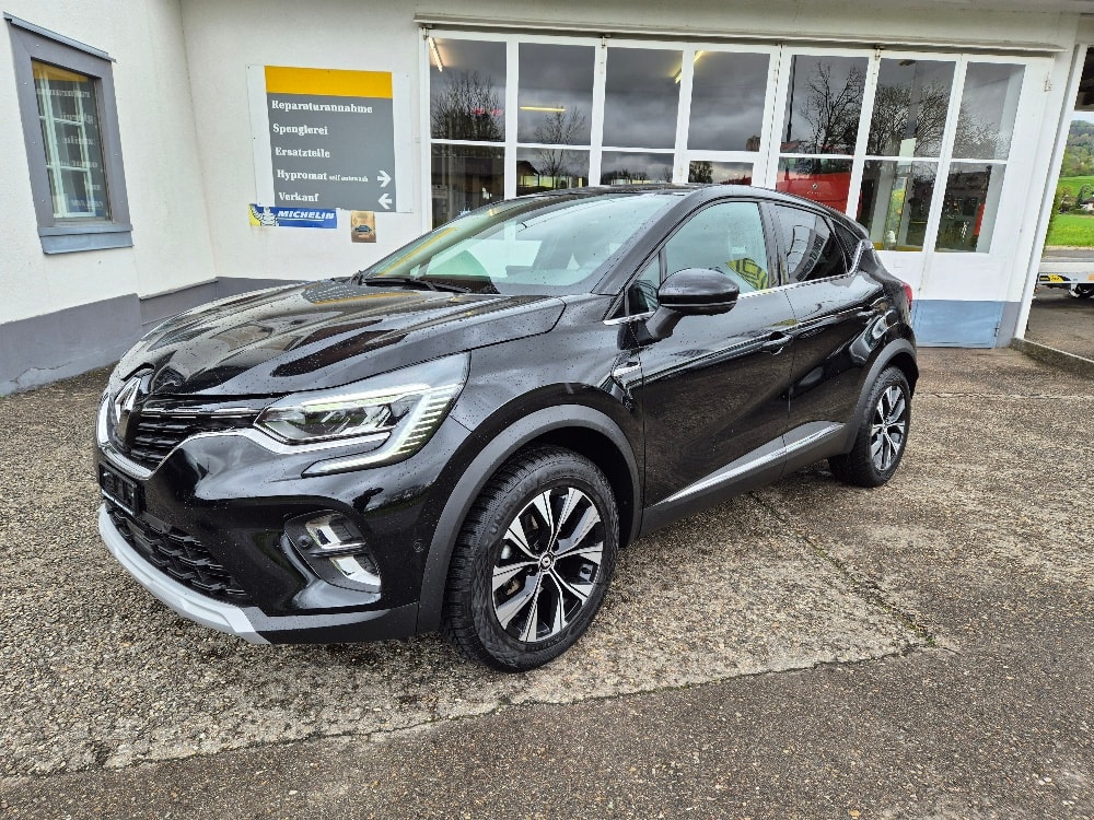 RENAULT Captur 1.3 TCe Techno EDC