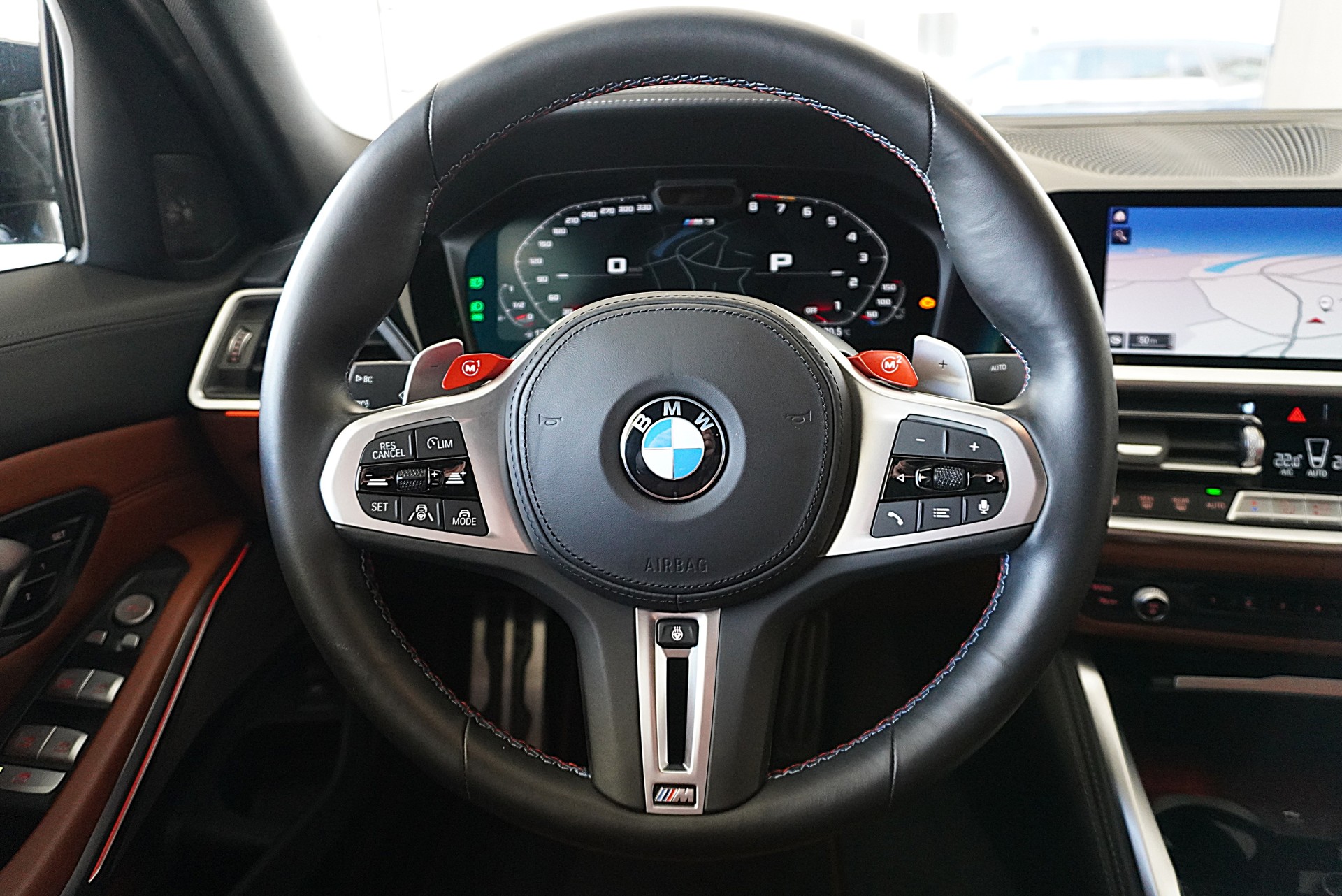 BMW M3 Competition M xDrive-image-11