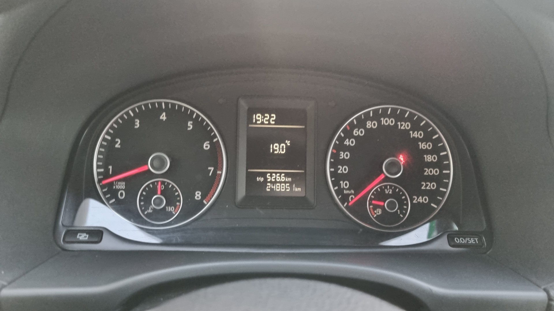 VW Caddy 1.2 TSI-image-12