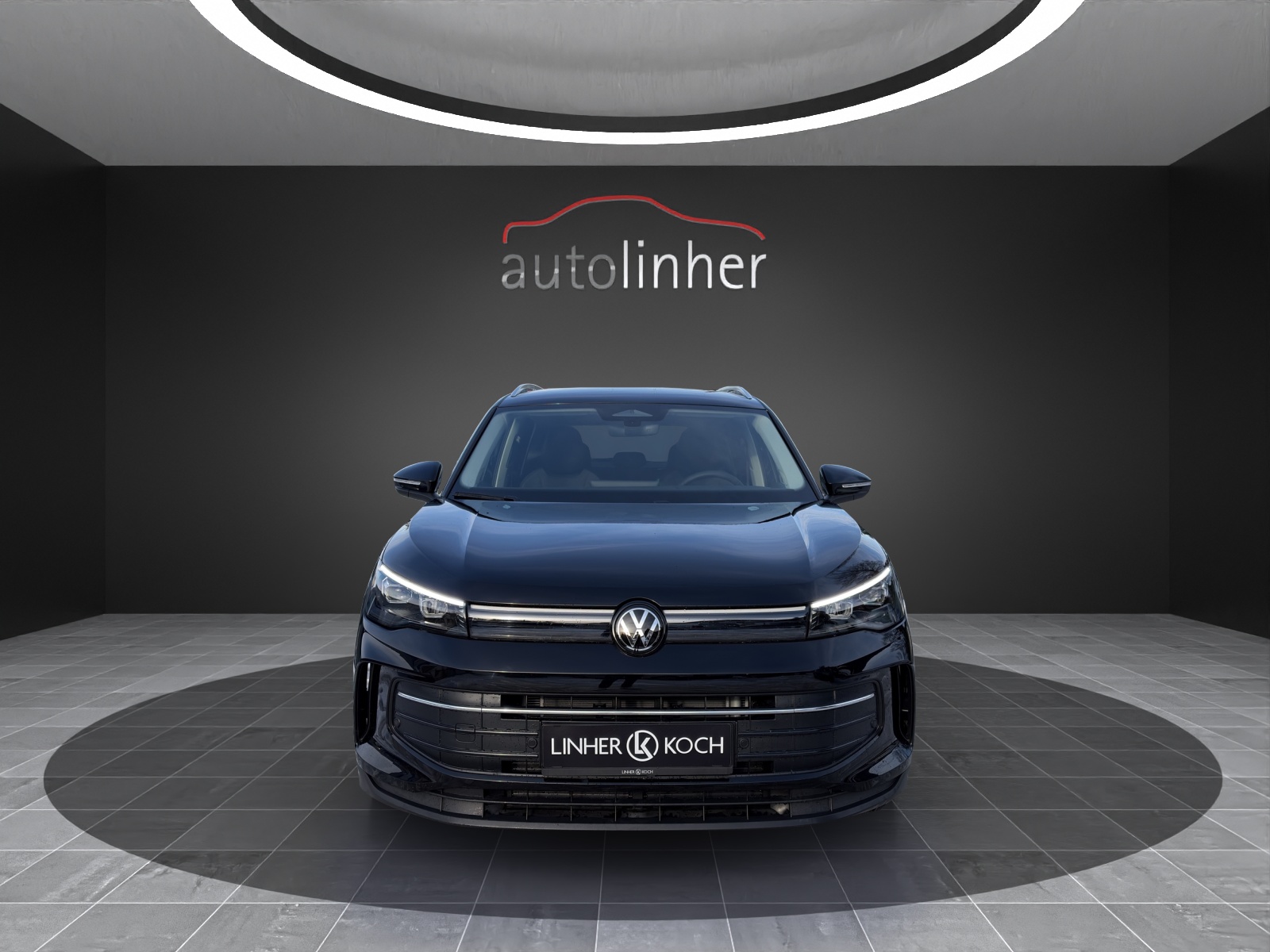 VW Tiguan 2.0 TDI SCR Elegance 4Motion DSG-image-6