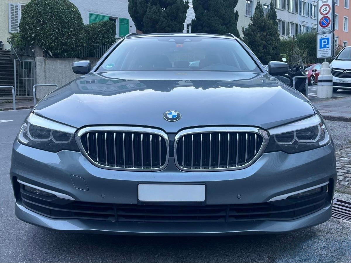 BMW 520d xDrive Touring Steptronic-image-1