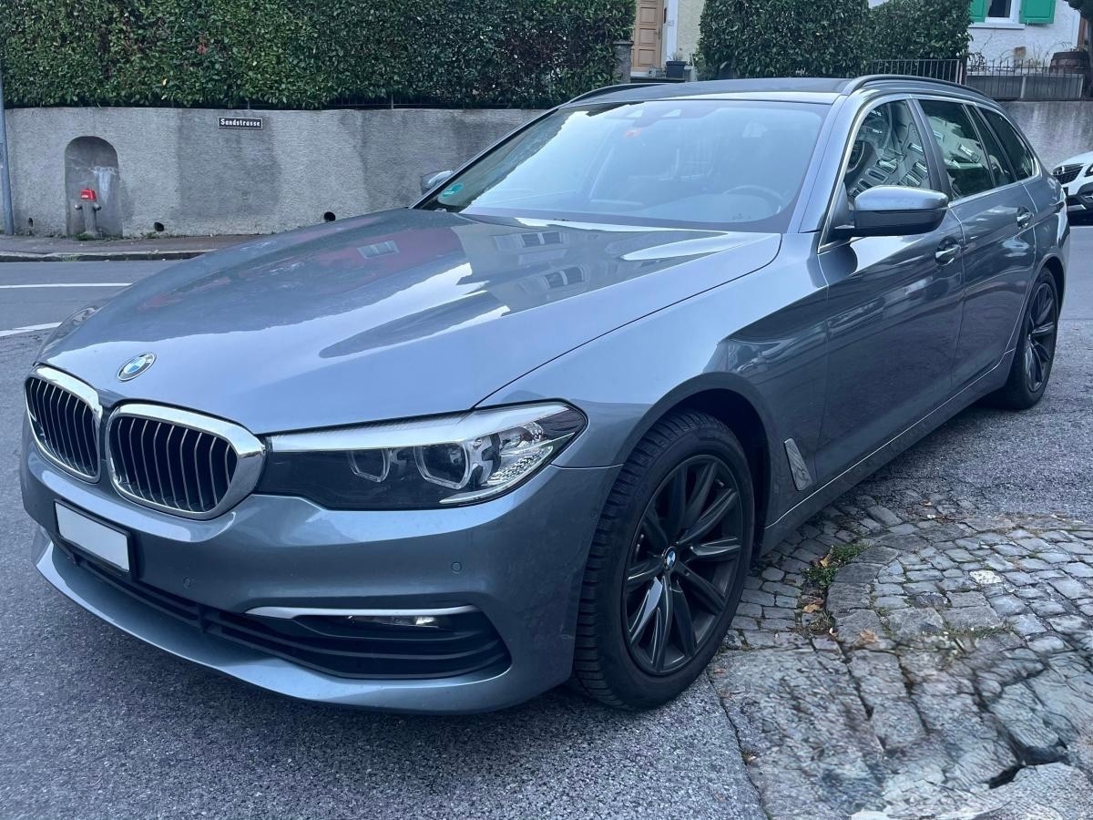 BMW 520d xDrive Touring Steptronic-image-2