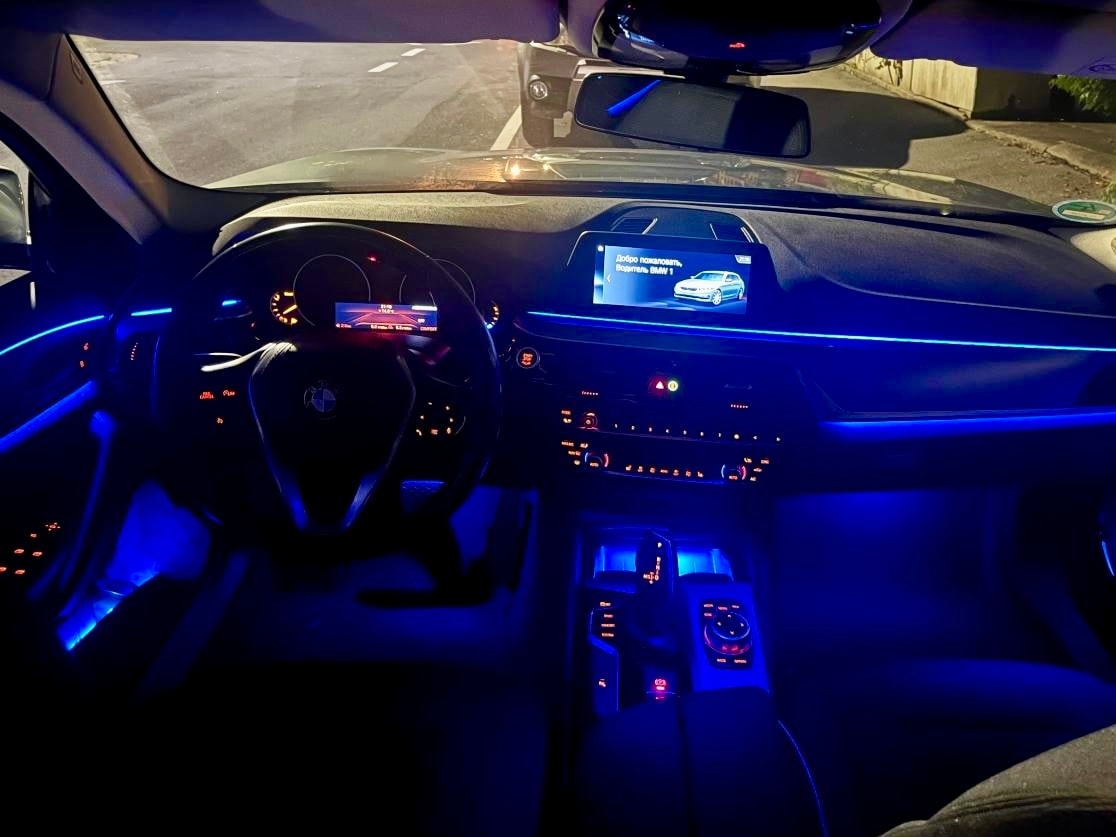 BMW 520d xDrive Touring Steptronic-image-8