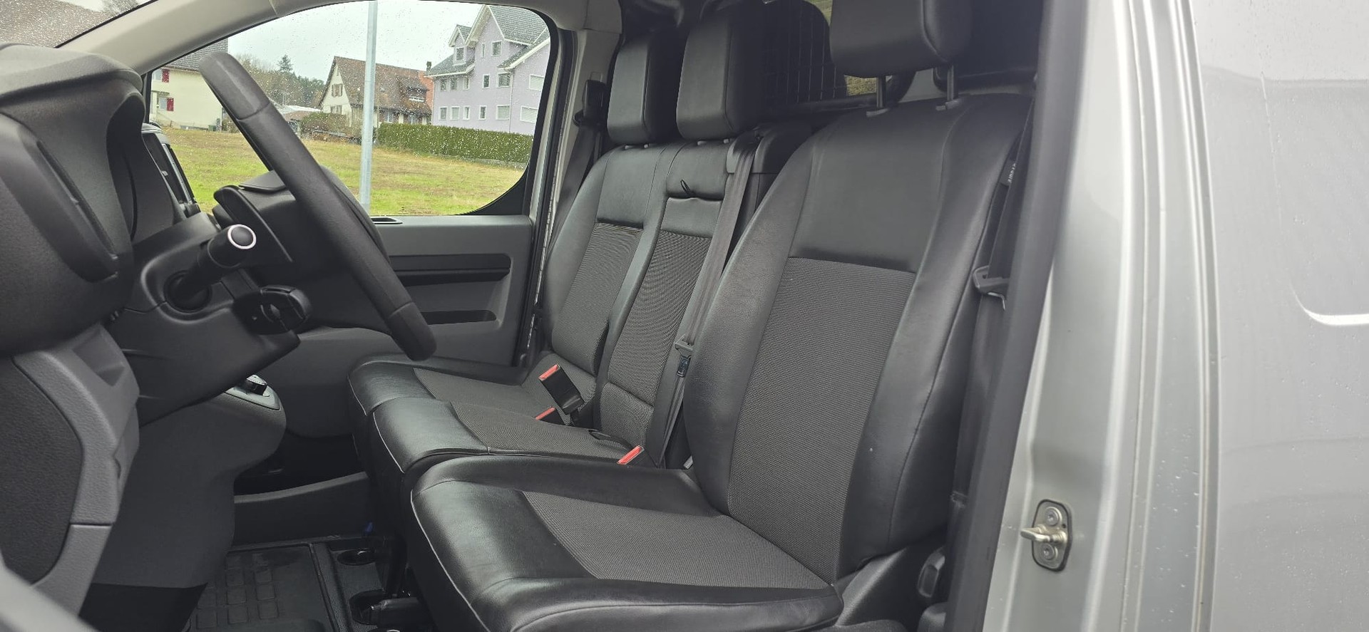 CITROEN Jumpy 2.0 BlueHDi 180 S&S XL Attraction EAT6 /177 PS/ AHK/-image-13