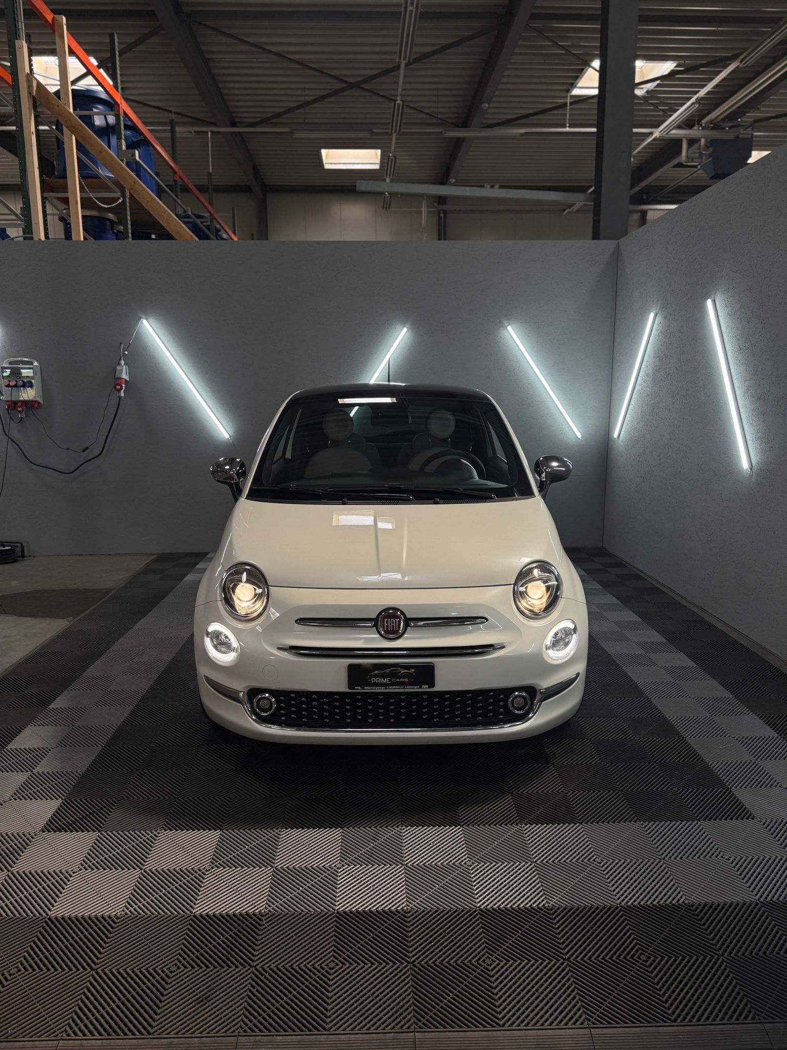 FIAT 500 0.9 Twinair Lounge-showroom-element-1