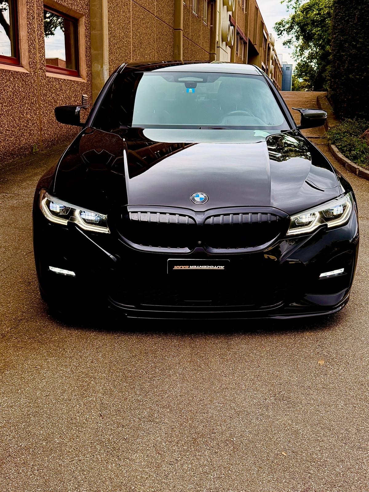 BMW 330i xDrive Steptronic M Sport-image-1