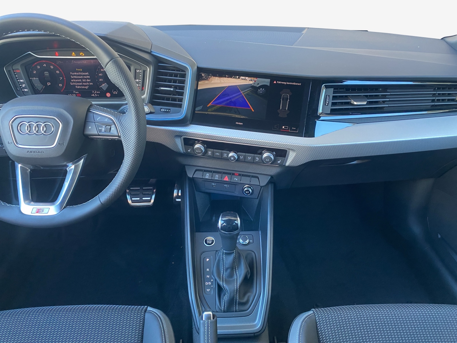 AUDI A1 Sportback 30 TFSI S-tronic-image-10
