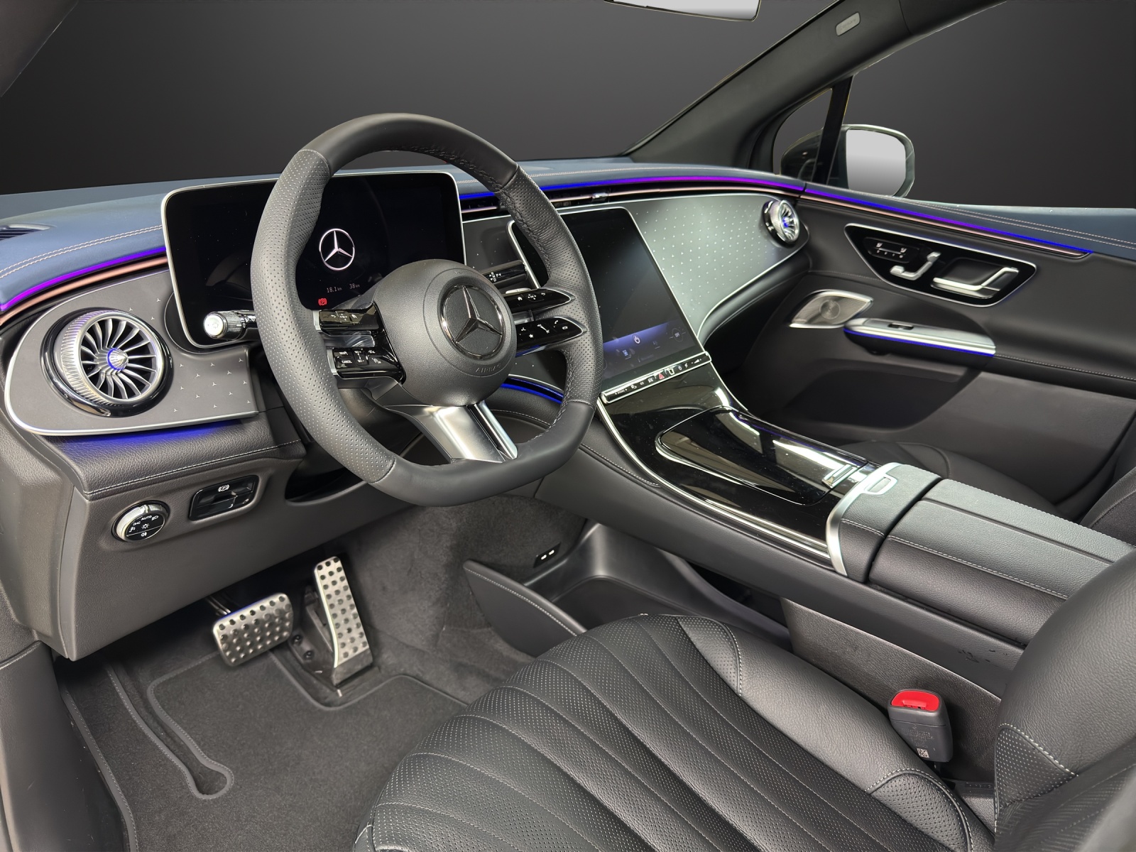 MERCEDES-BENZ EQE SUV 350 4 Matic Excellence Edition-image-9