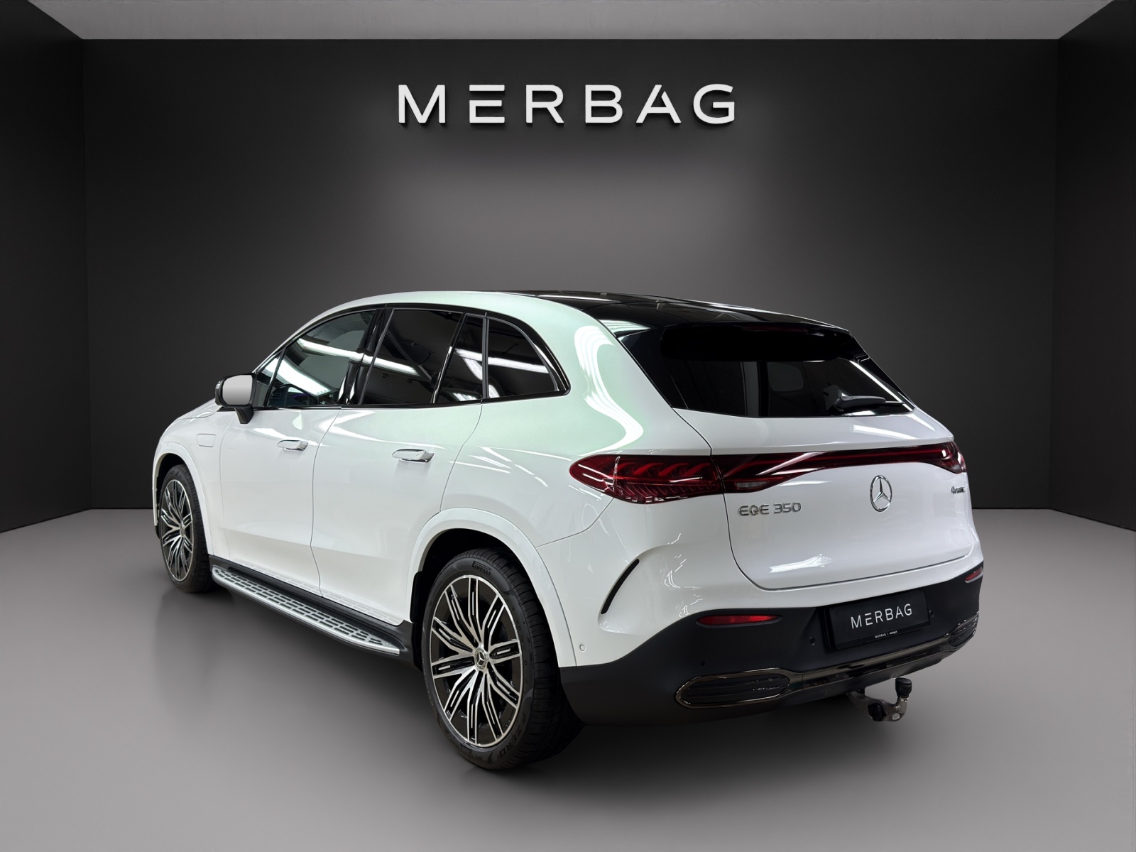 MERCEDES-BENZ EQE SUV 350 4 Matic Excellence Edition-image-2
