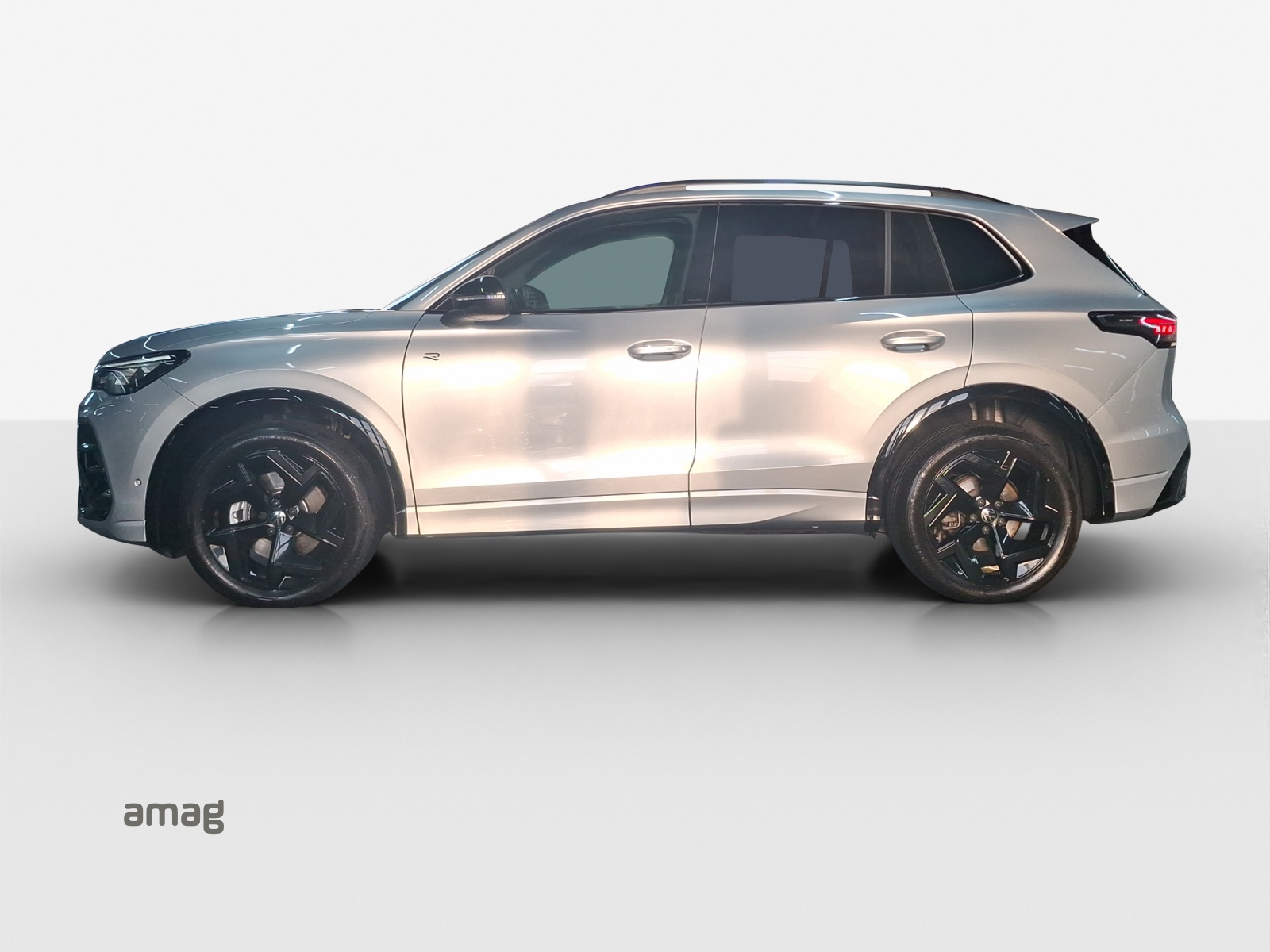 VW Tiguan 2.0 TDI SCR R-Line 4Motion DSG-image-1
